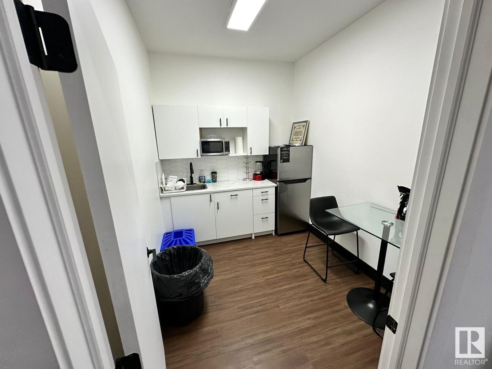      14524 115 AV NW , Edmonton,  ,T5M 3B9 ;  Listing Number: MLS E4418964