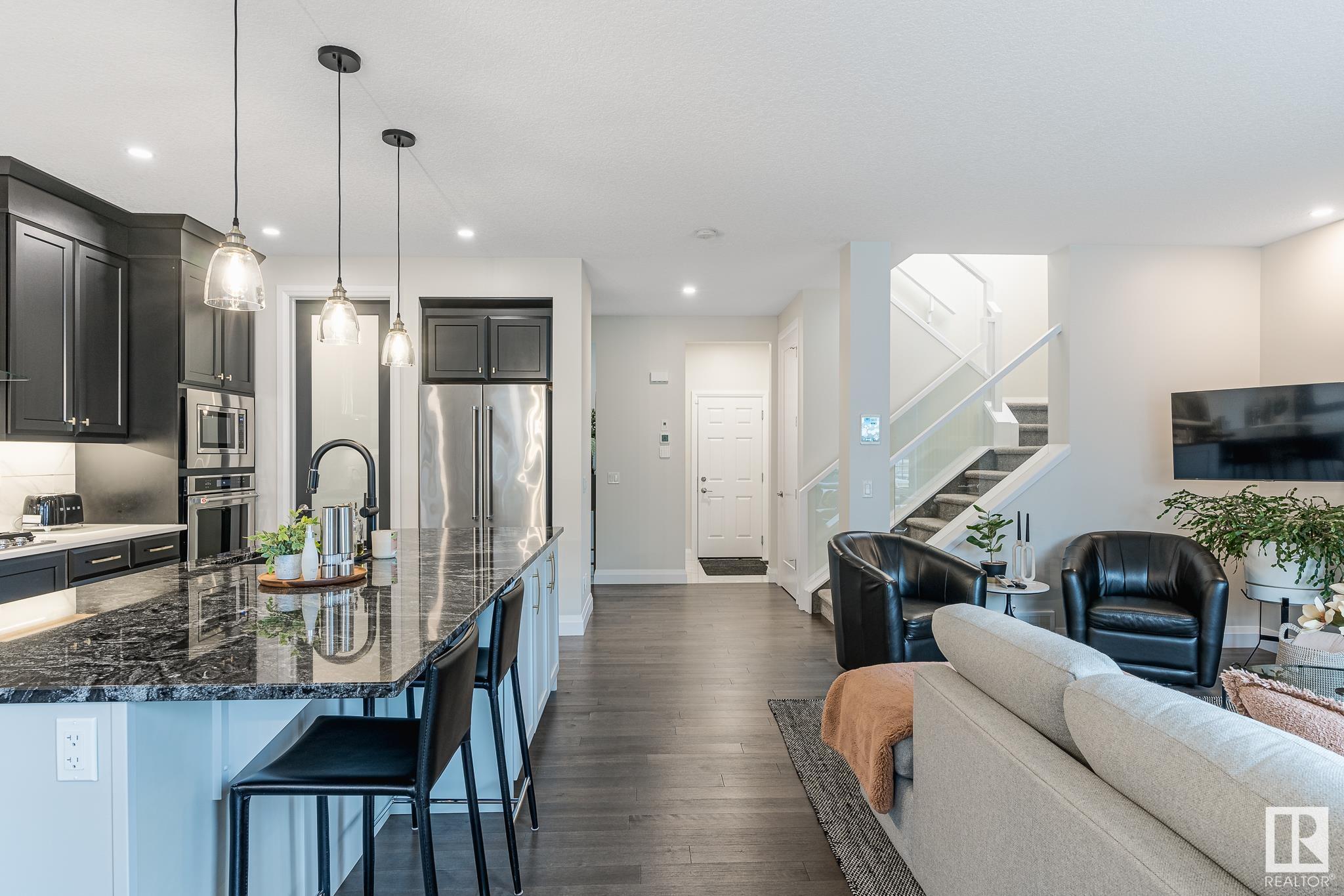      2828 202 ST NW , Edmonton,  ,T6W 0W6 ;  Listing Number: MLS E4418970