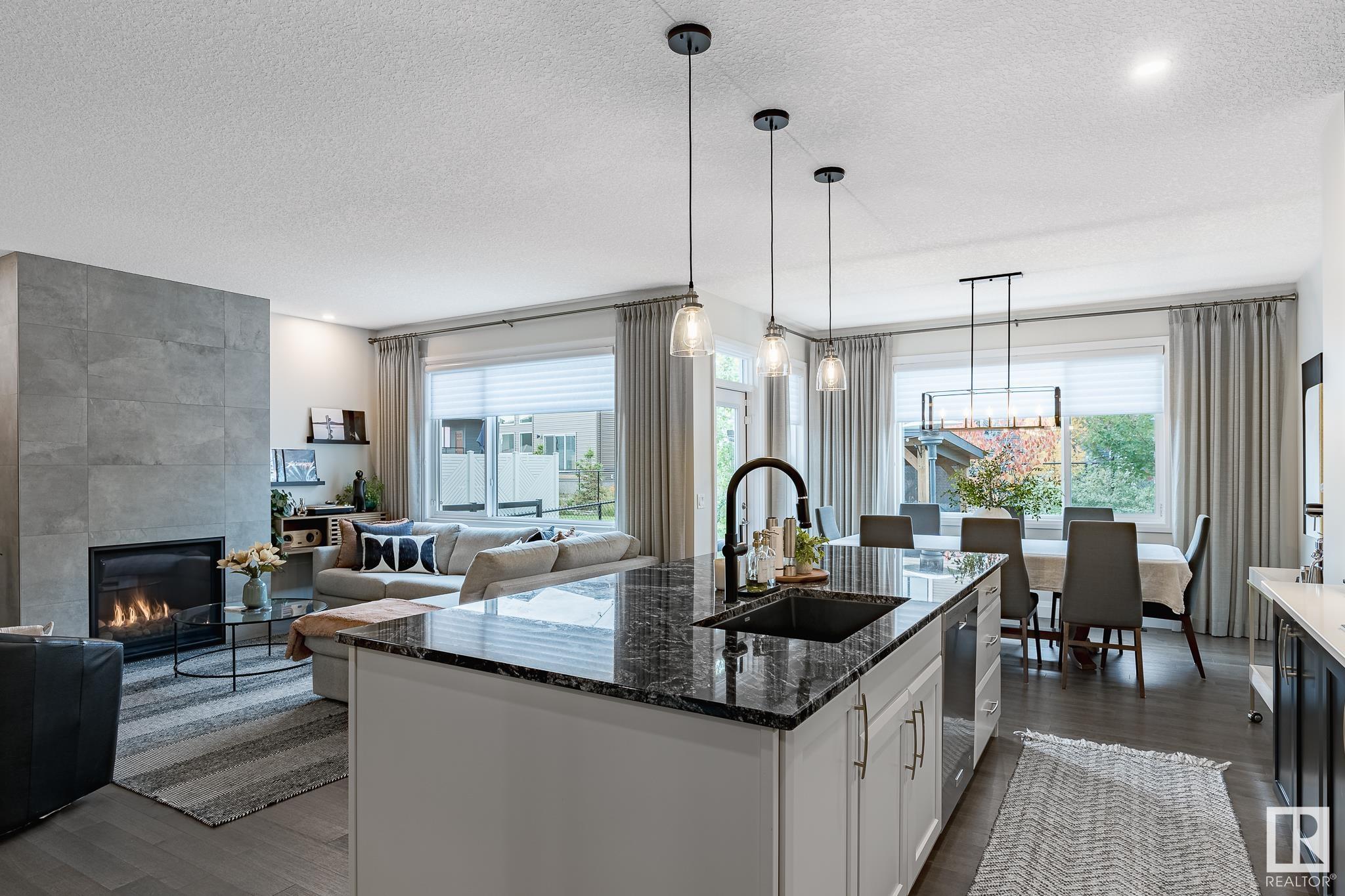      2828 202 ST NW , Edmonton,  ,T6W 0W6 ;  Listing Number: MLS E4418970
