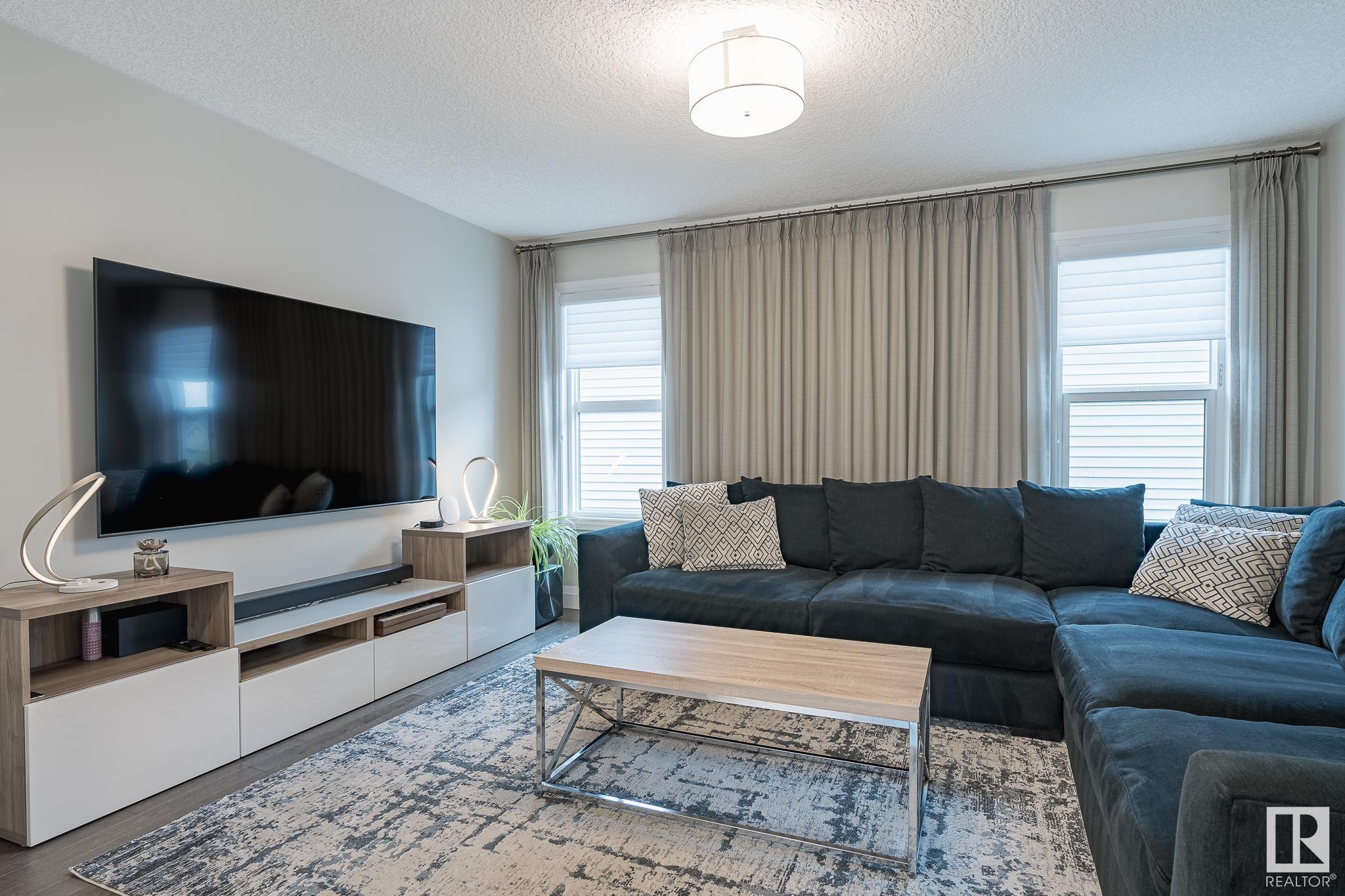      2828 202 ST NW , Edmonton,  ,T6W 0W6 ;  Listing Number: MLS E4418970