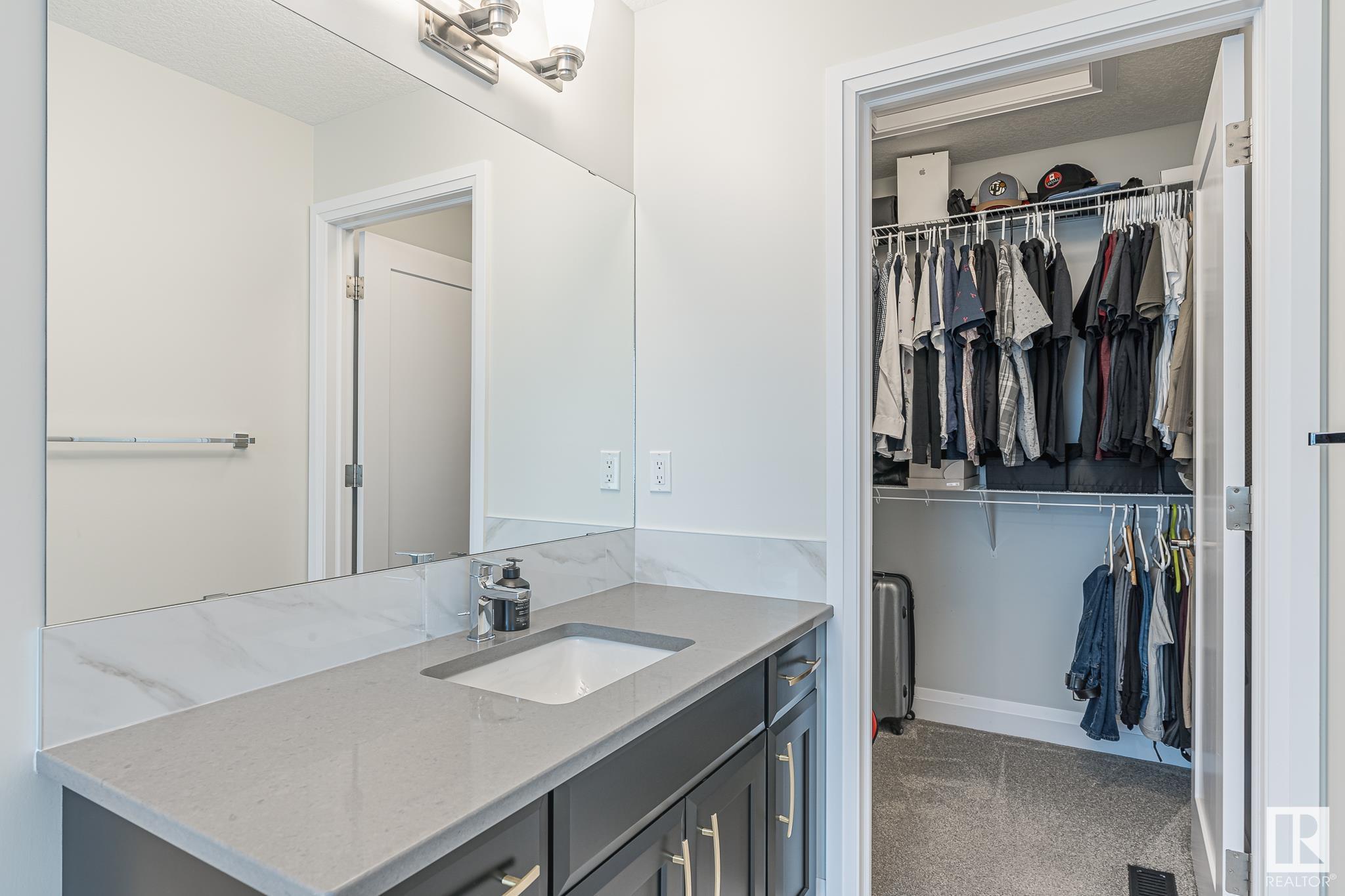      2828 202 ST NW , Edmonton,  ,T6W 0W6 ;  Listing Number: MLS E4418970