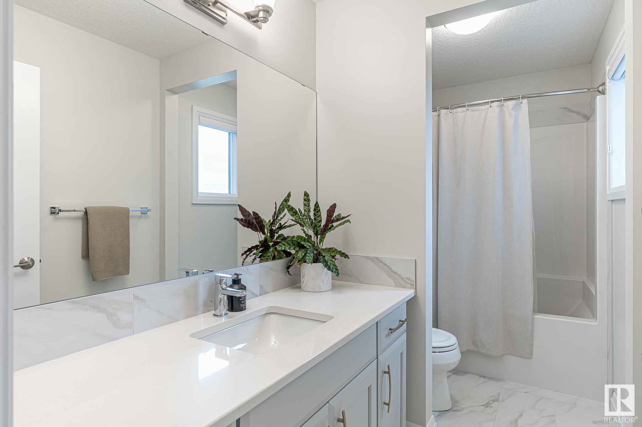      2828 202 ST NW , Edmonton,  ,T6W 0W6 ;  Listing Number: MLS E4418970