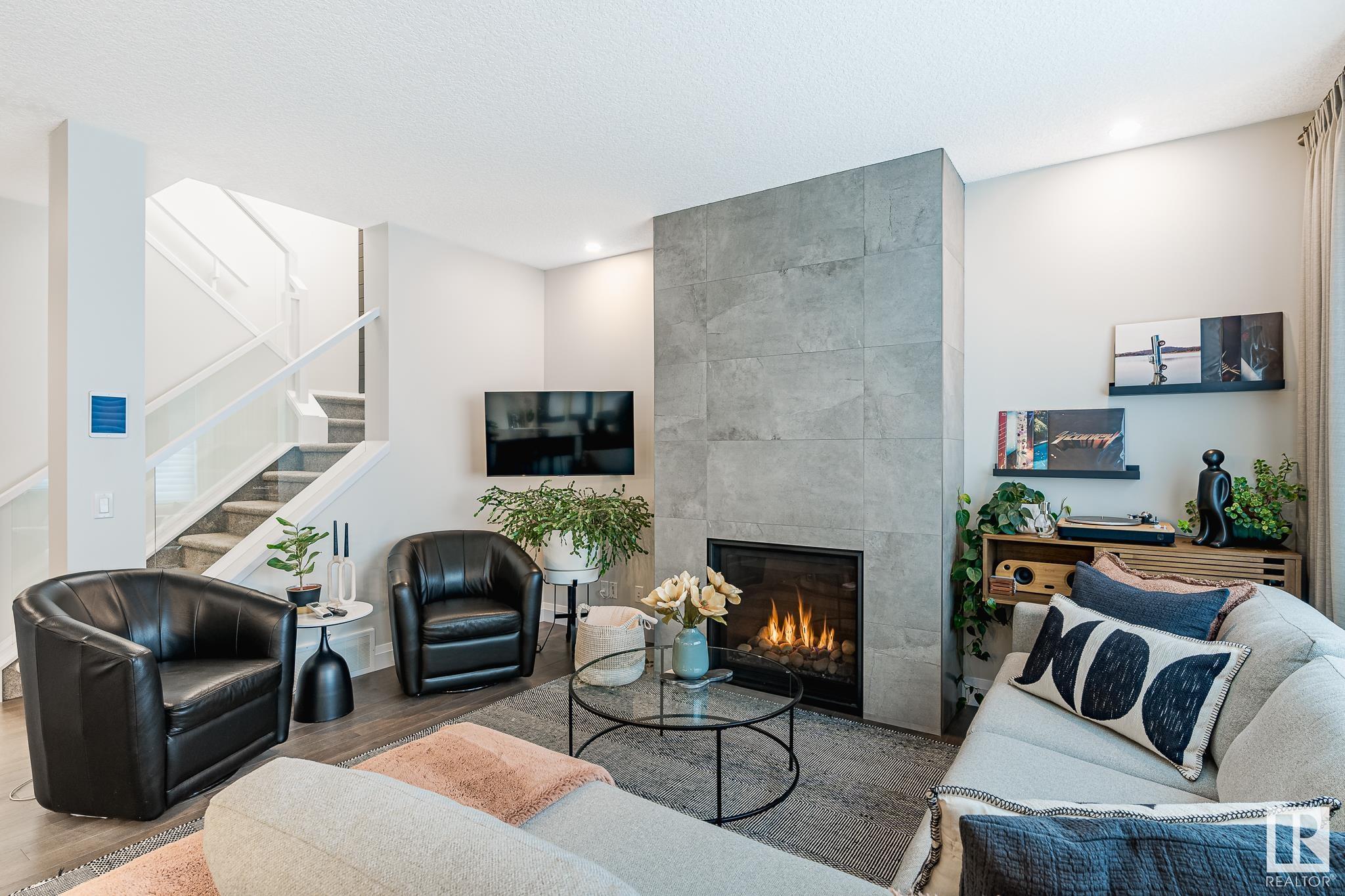      2828 202 ST NW , Edmonton,  ,T6W 0W6 ;  Listing Number: MLS E4418970