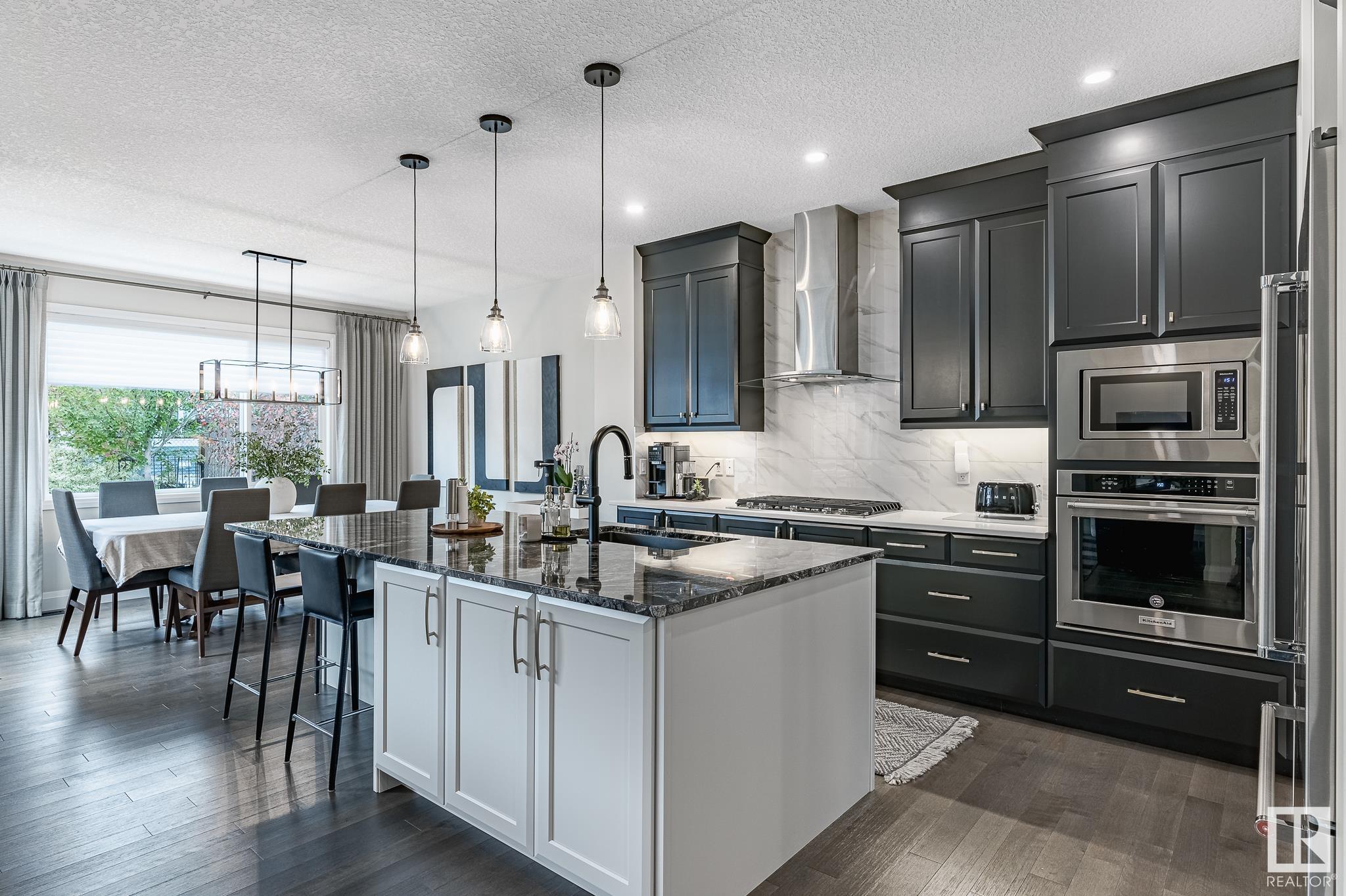      2828 202 ST NW , Edmonton,  ,T6W 0W6 ;  Listing Number: MLS E4418970