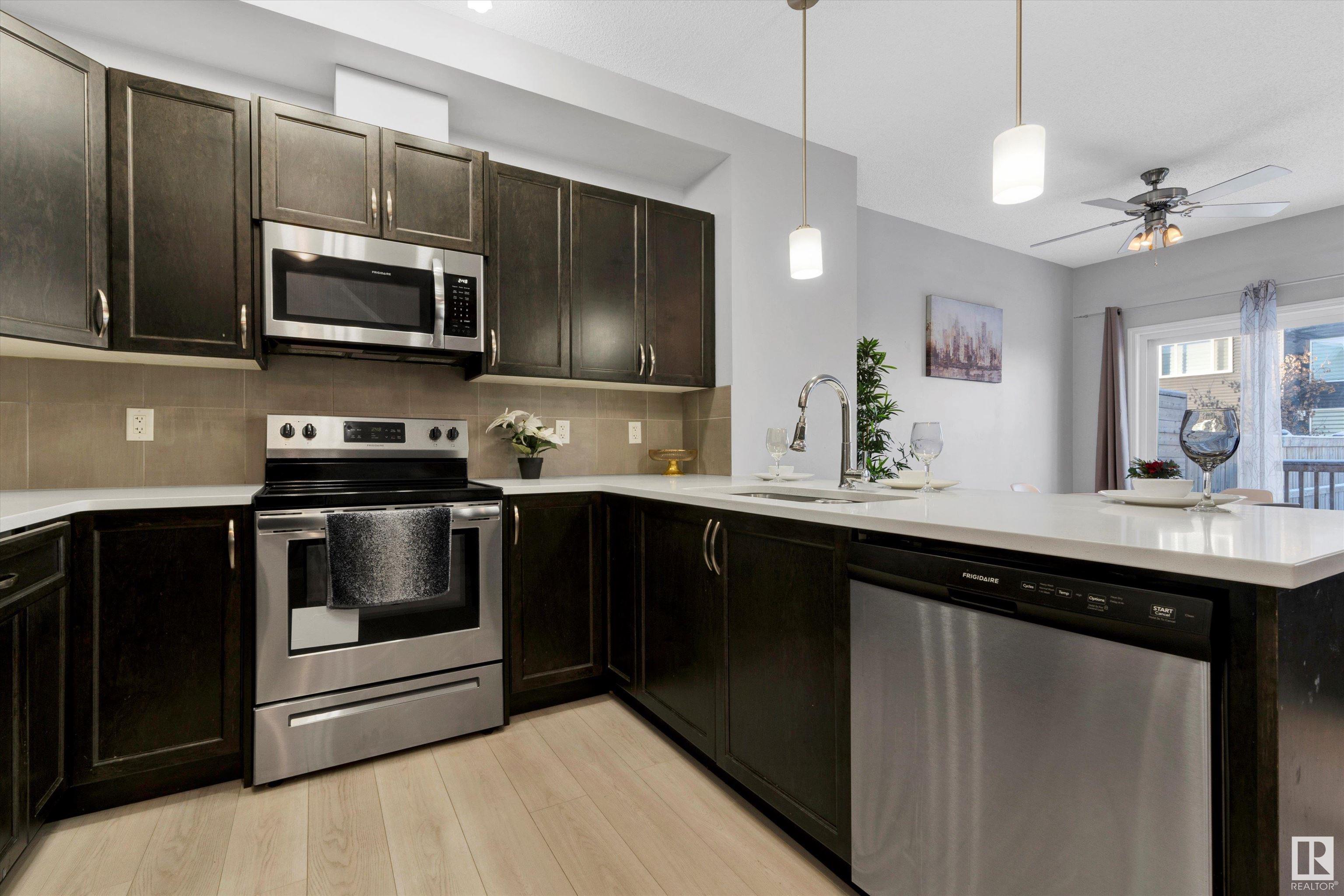      412 CRYSTALLINA NERA DR NW , Edmonton,  ,T5Z 0P3 ;  Listing Number: MLS E4418971