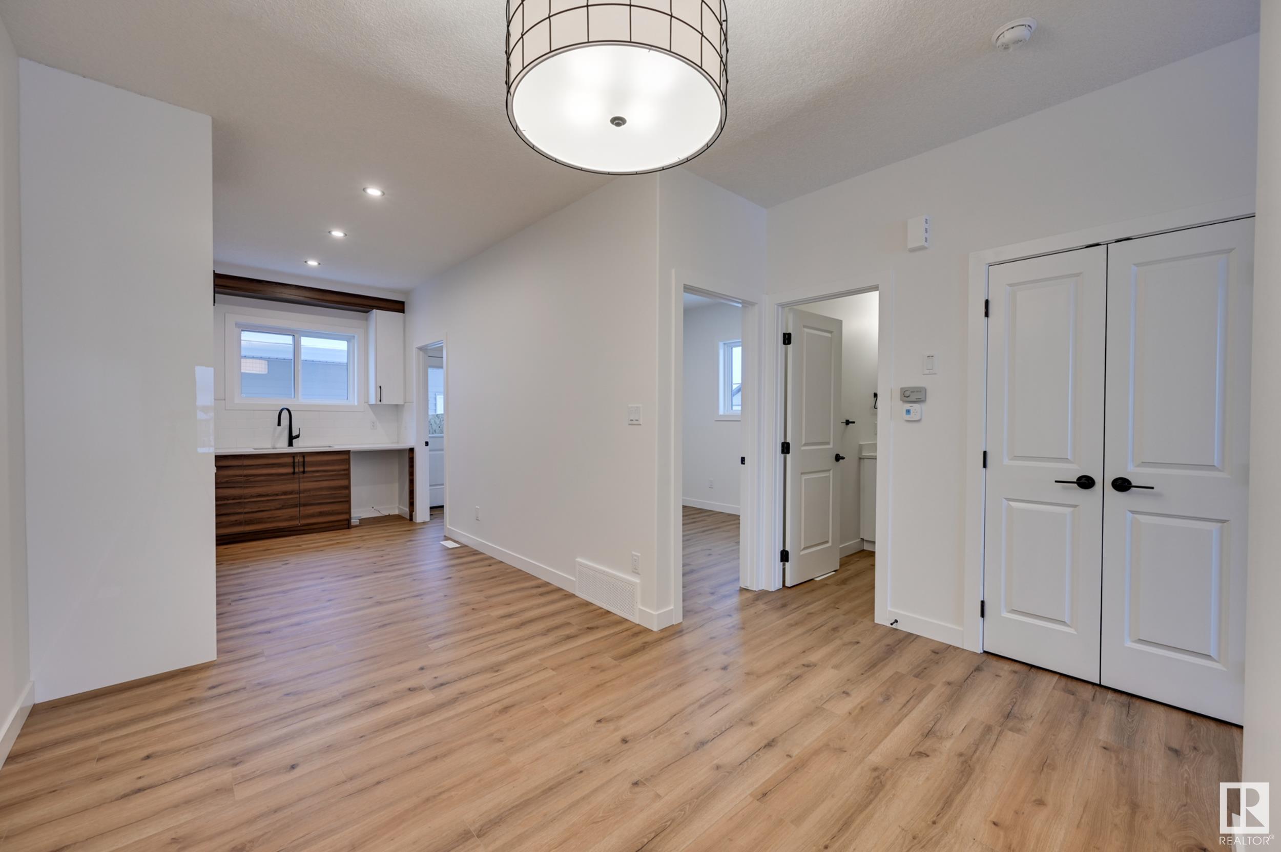      1 WESTPARK DR , Fort Saskatchewan,  ,T8L 0Z5 ;  Listing Number: MLS E4418979