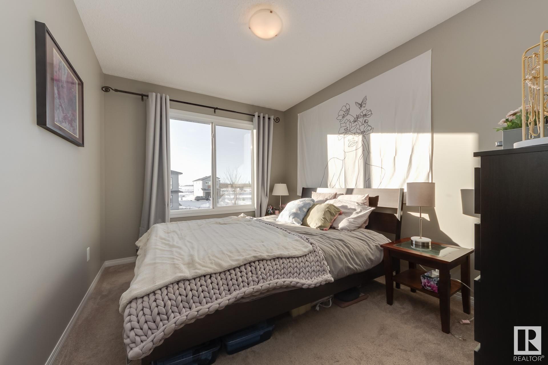      5213 CRABAPPLE LINK LI SW SW , Edmonton,  ,T6X 2H6 ;  Listing Number: MLS E4418980