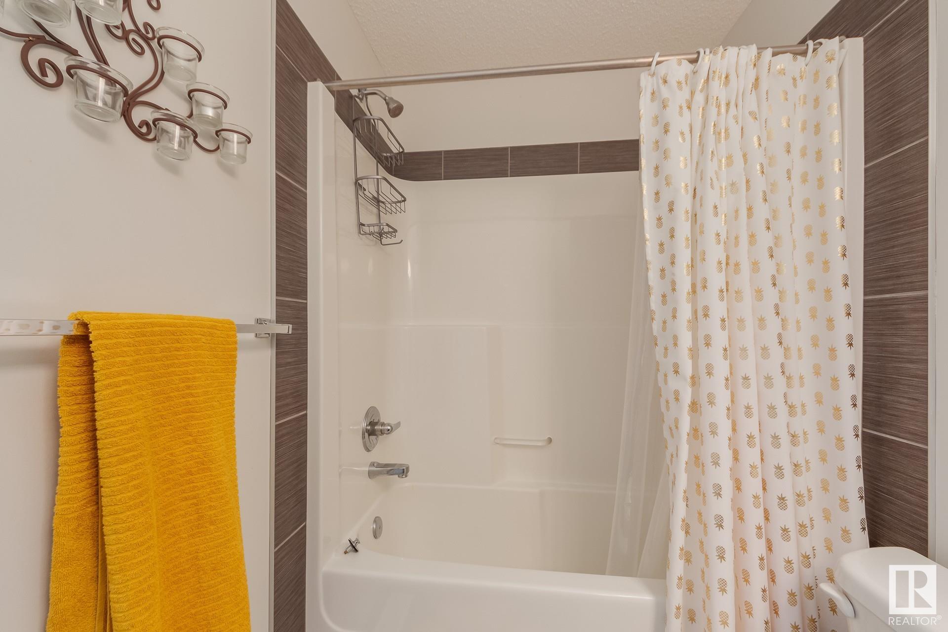      5213 CRABAPPLE LINK LI SW SW , Edmonton,  ,T6X 2H6 ;  Listing Number: MLS E4418980