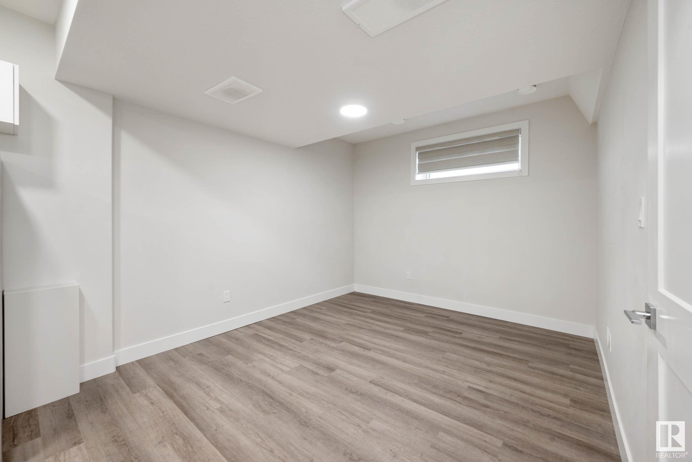      190 CALEDONIA DR , Leduc,  ,T9E 0S9 ;  Listing Number: MLS E4418986