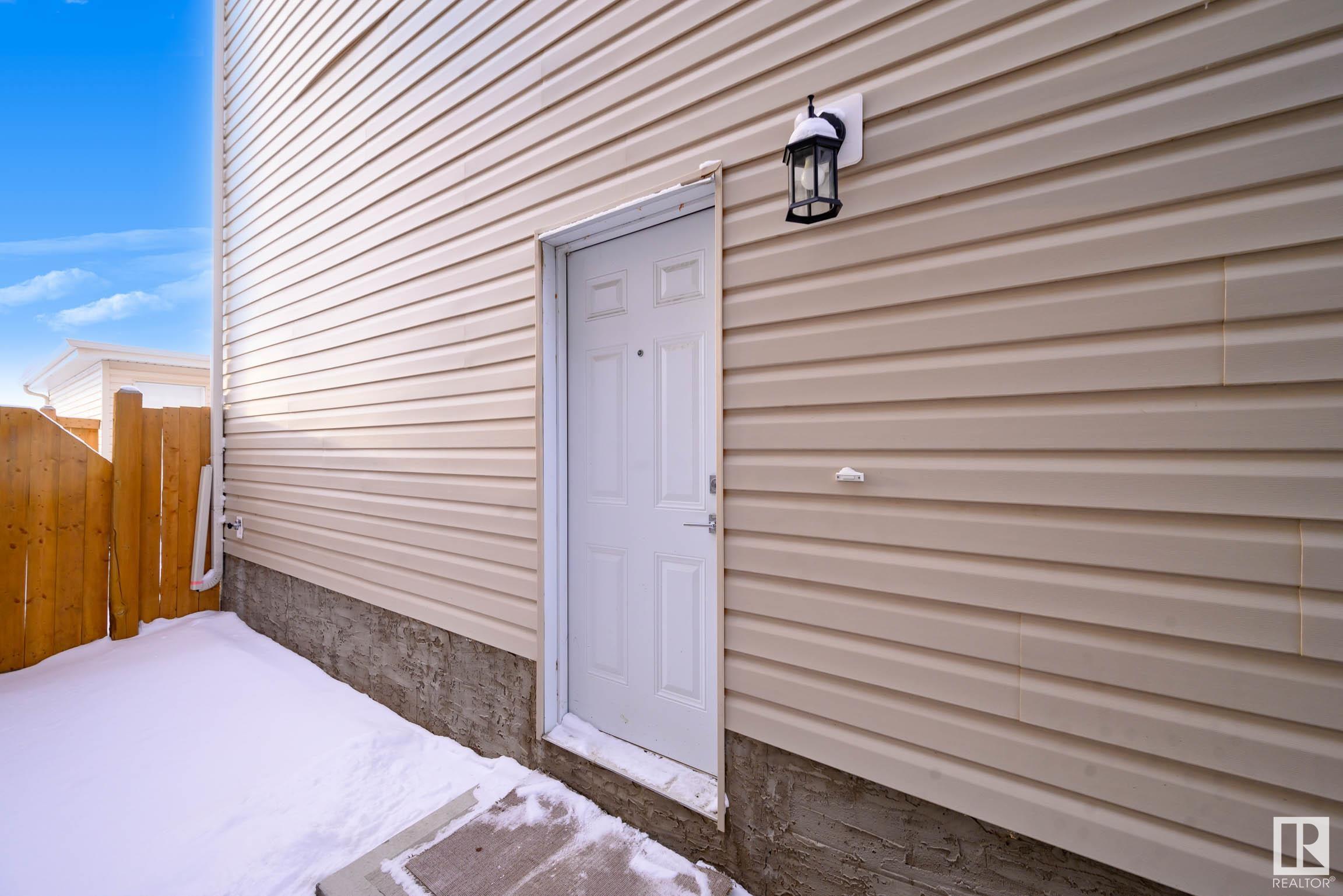      190 CALEDONIA DR , Leduc,  ,T9E 0S9 ;  Listing Number: MLS E4418986