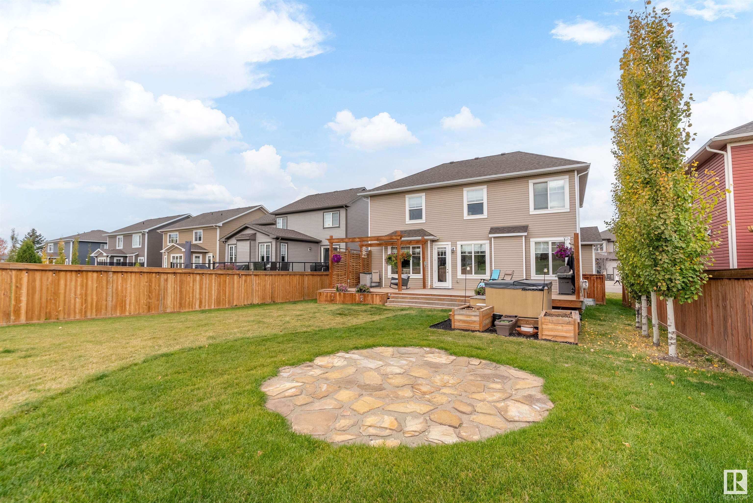      50 ROSEMOUNT BV , Beaumont,  ,T4X 1S5 ;  Listing Number: MLS E4419005