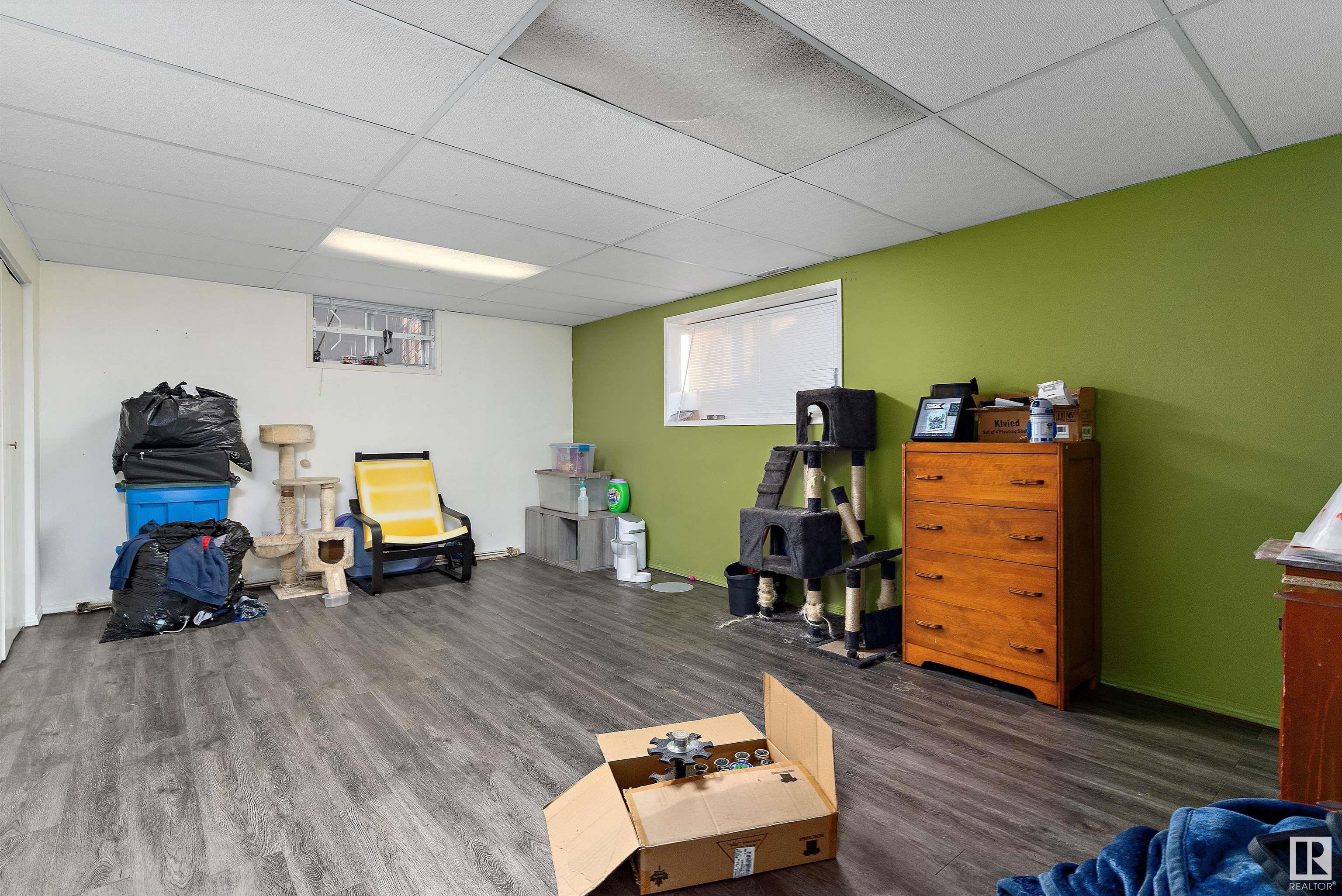      9736 63 AV NW , Edmonton,  ,T6E 0G6 ;  Listing Number: MLS E4419011