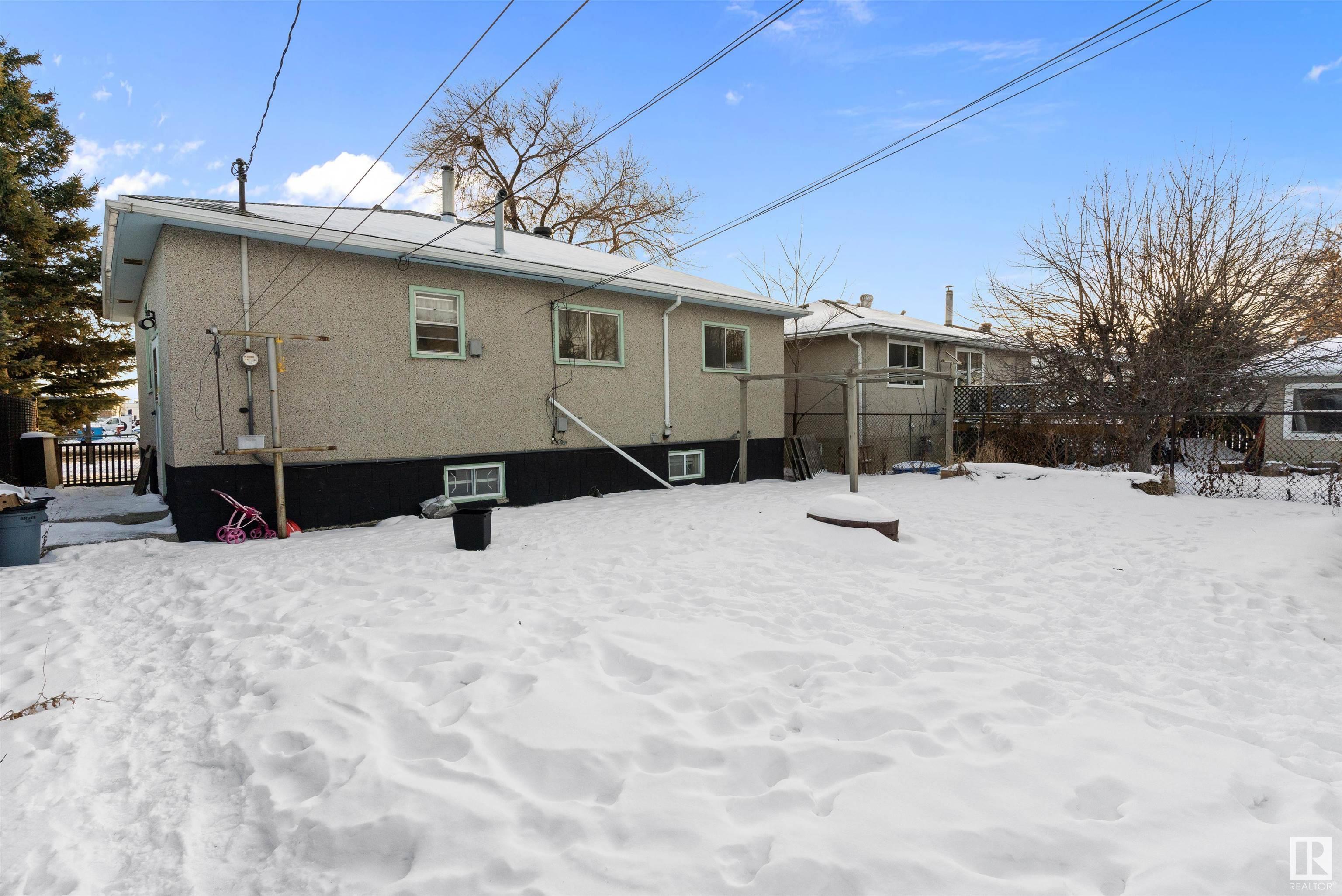      9736 63 AV NW , Edmonton,  ,T6E 0G6 ;  Listing Number: MLS E4419011