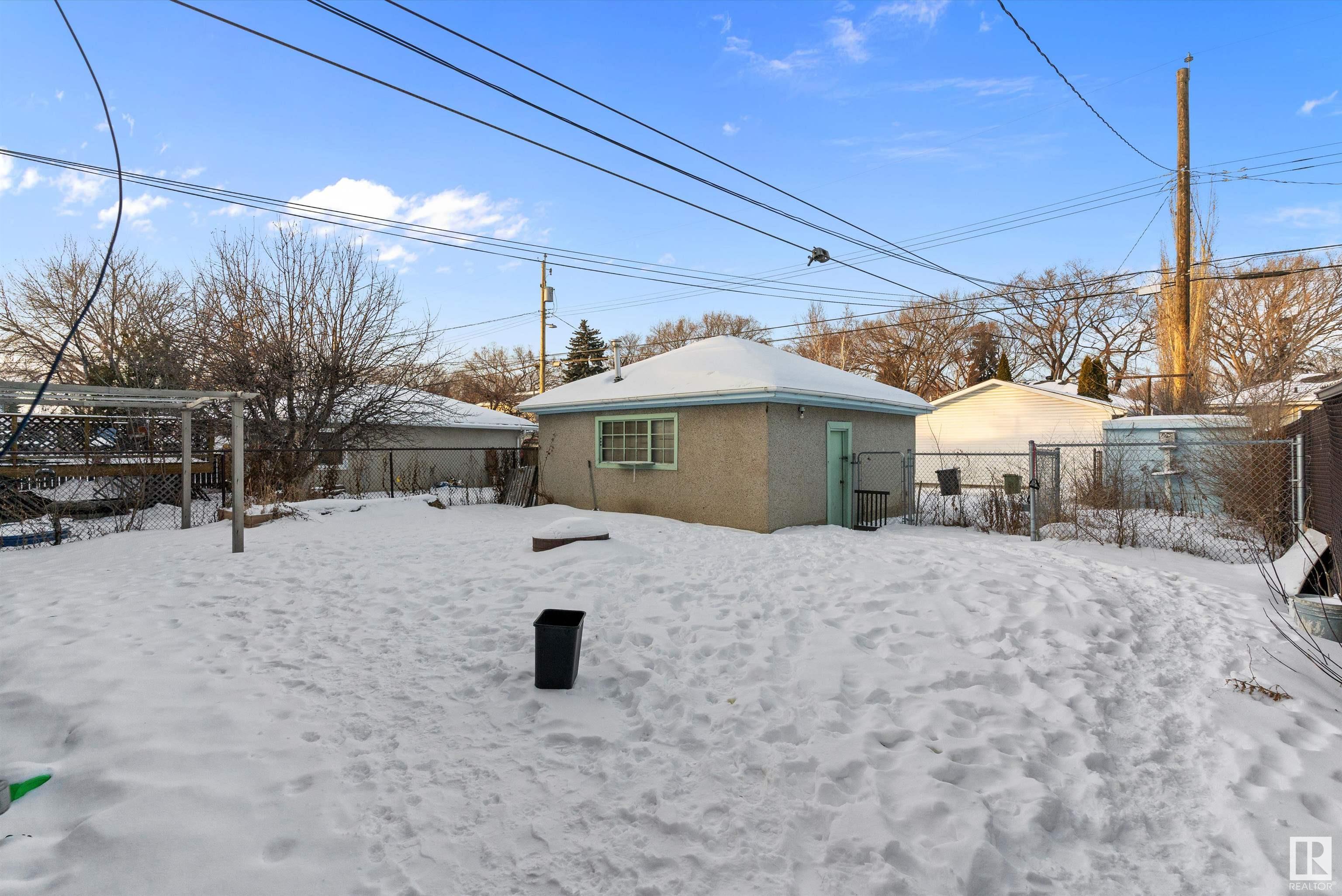      9736 63 AV NW , Edmonton,  ,T6E 0G6 ;  Listing Number: MLS E4419011