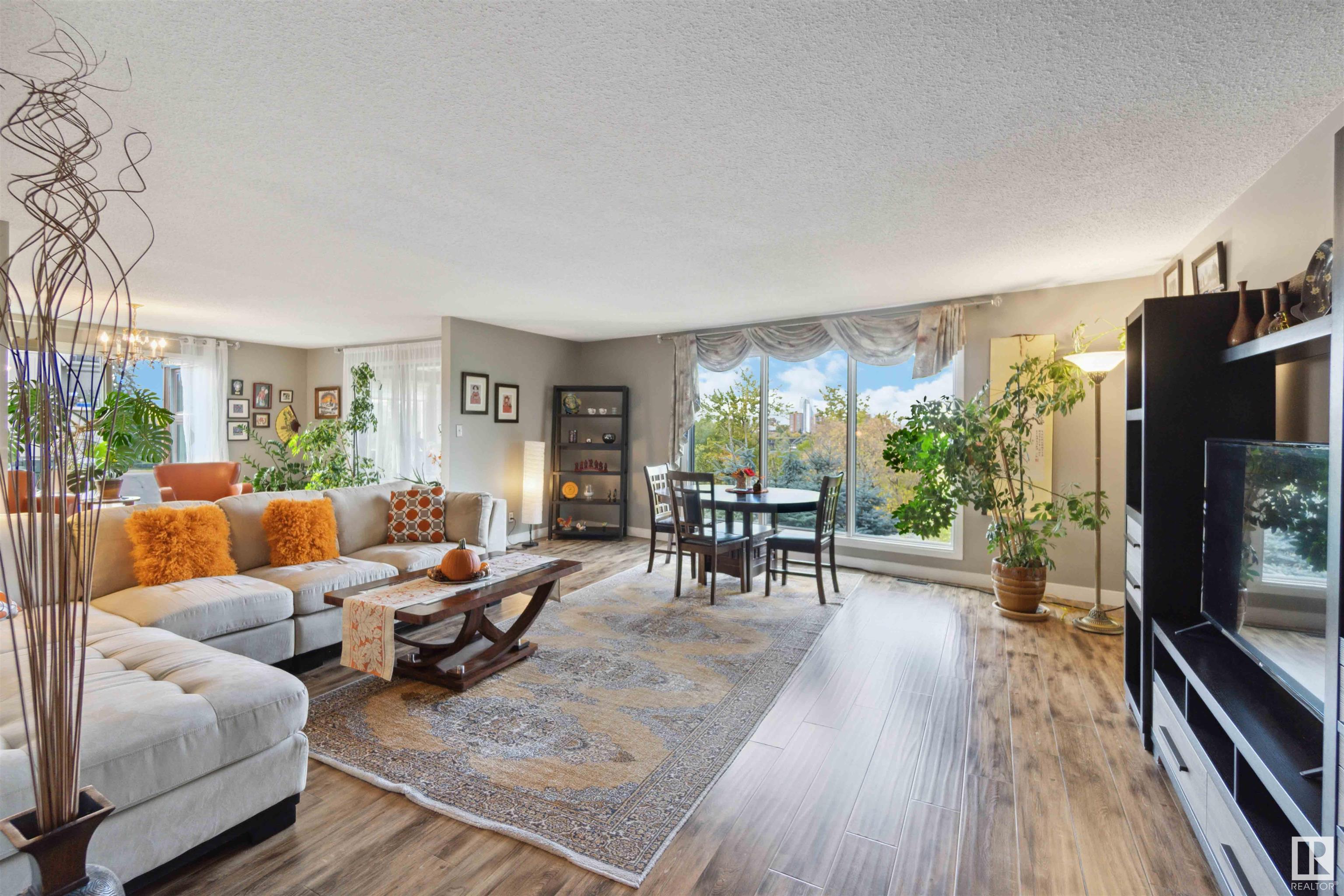      #305 8707 107 ST NW , Edmonton,  ,T6E 5J5 ;  Listing Number: MLS E4419025
