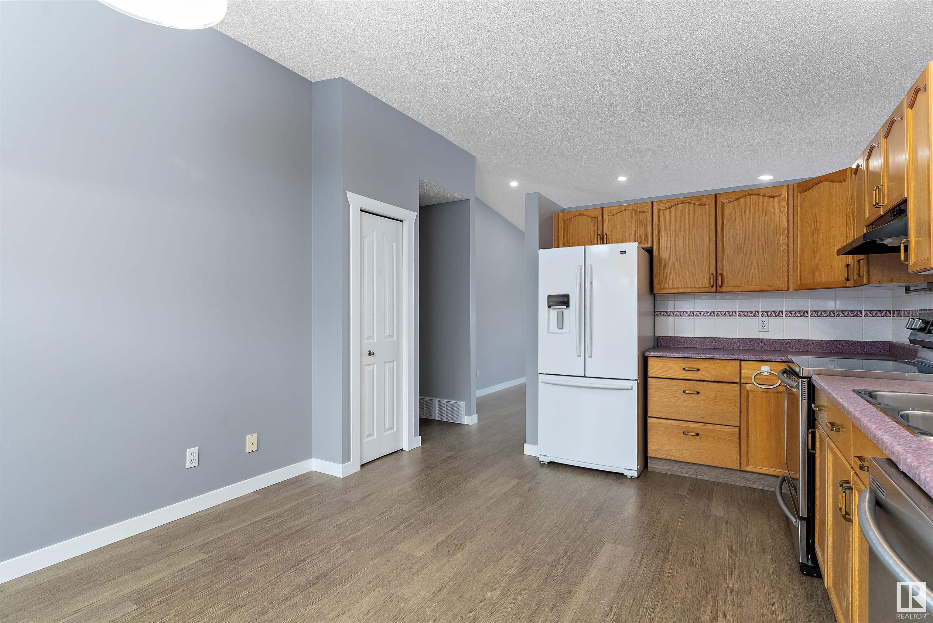      13805 131A AV NW , Edmonton,  ,T5L 5A7 ;  Listing Number: MLS E4419028
