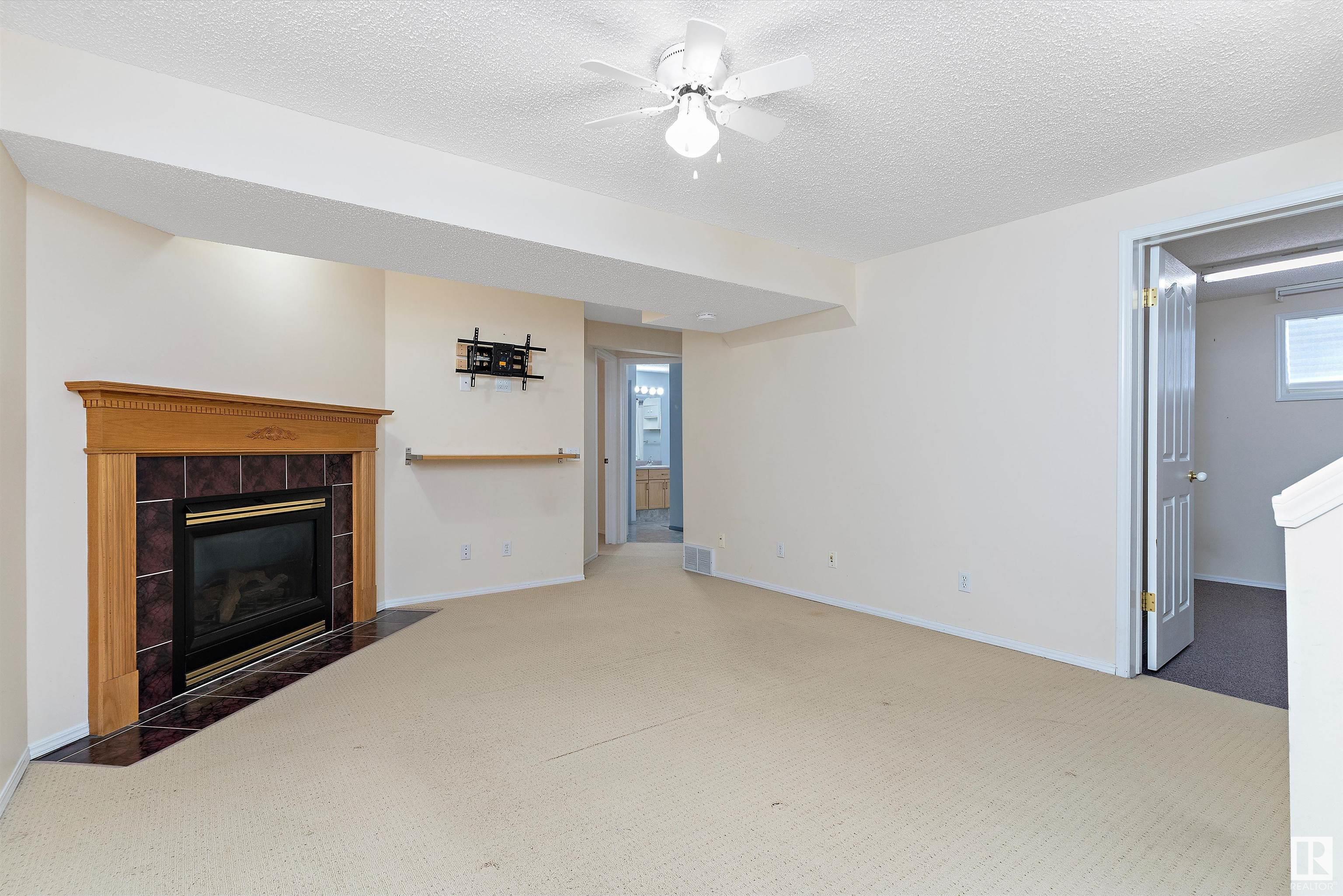      13805 131A AV NW , Edmonton,  ,T5L 5A7 ;  Listing Number: MLS E4419028