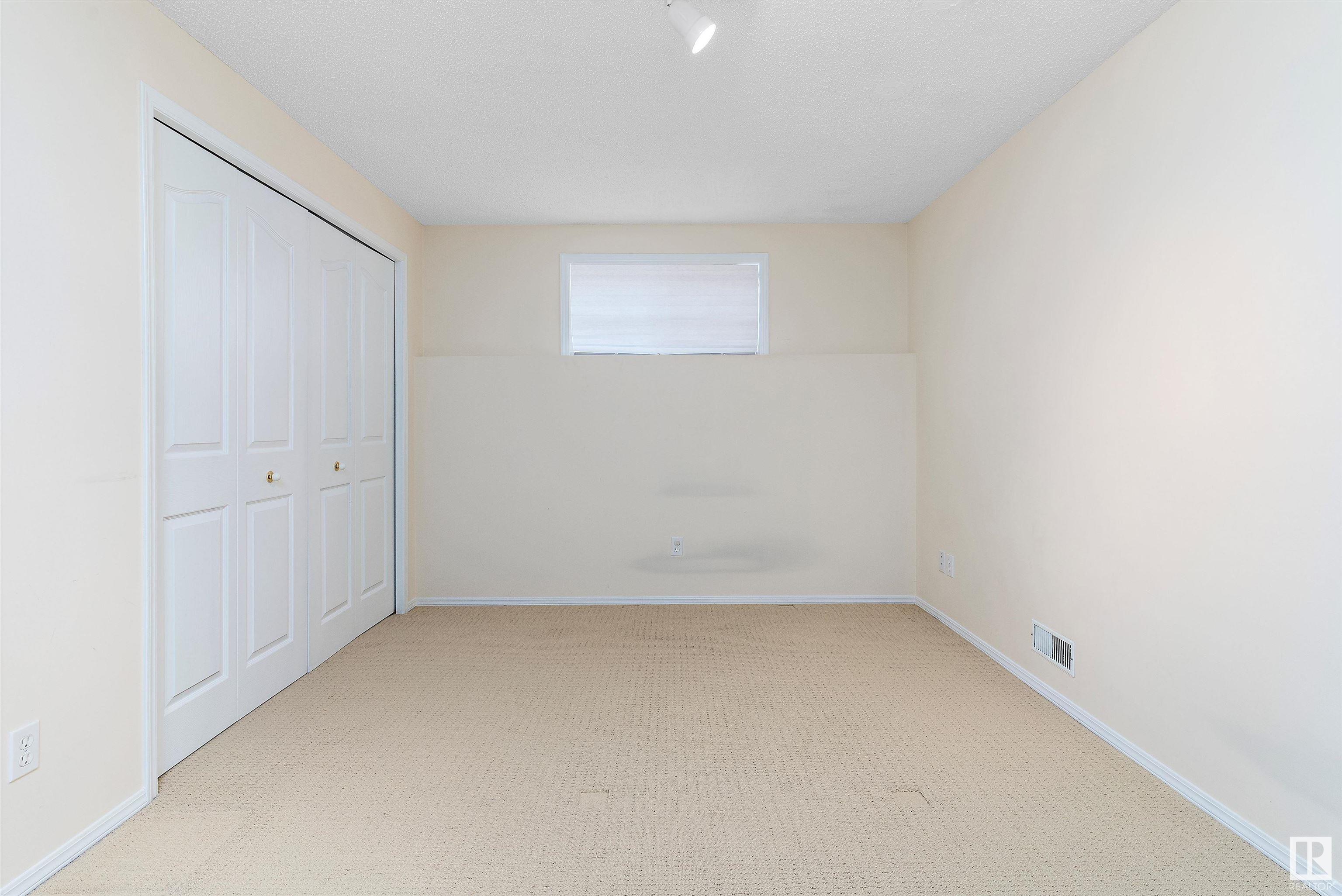      13805 131A AV NW , Edmonton,  ,T5L 5A7 ;  Listing Number: MLS E4419028