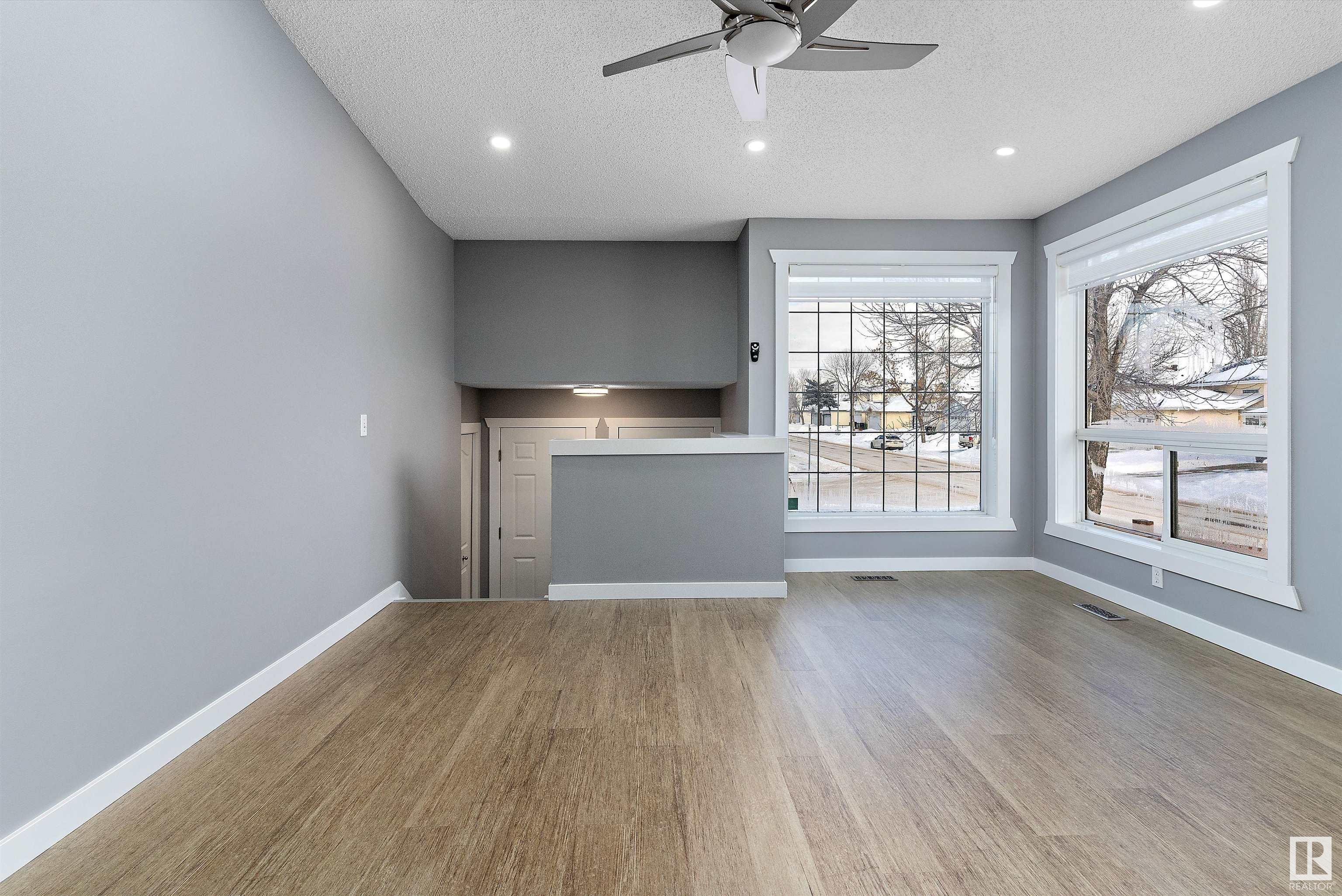      13805 131A AV NW , Edmonton,  ,T5L 5A7 ;  Listing Number: MLS E4419028
