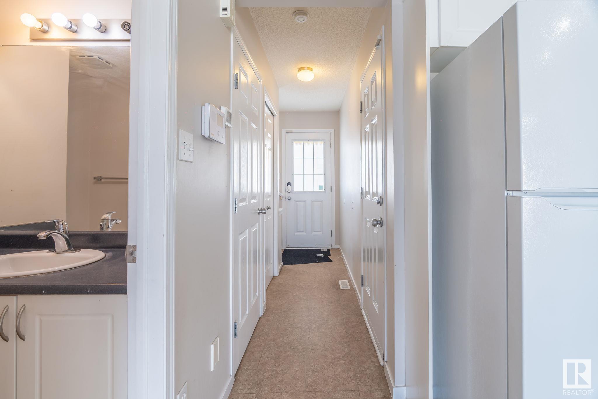      2709 23 ST NW NW , Edmonton,  ,T6T 0A5 ;  Listing Number: MLS E4419029