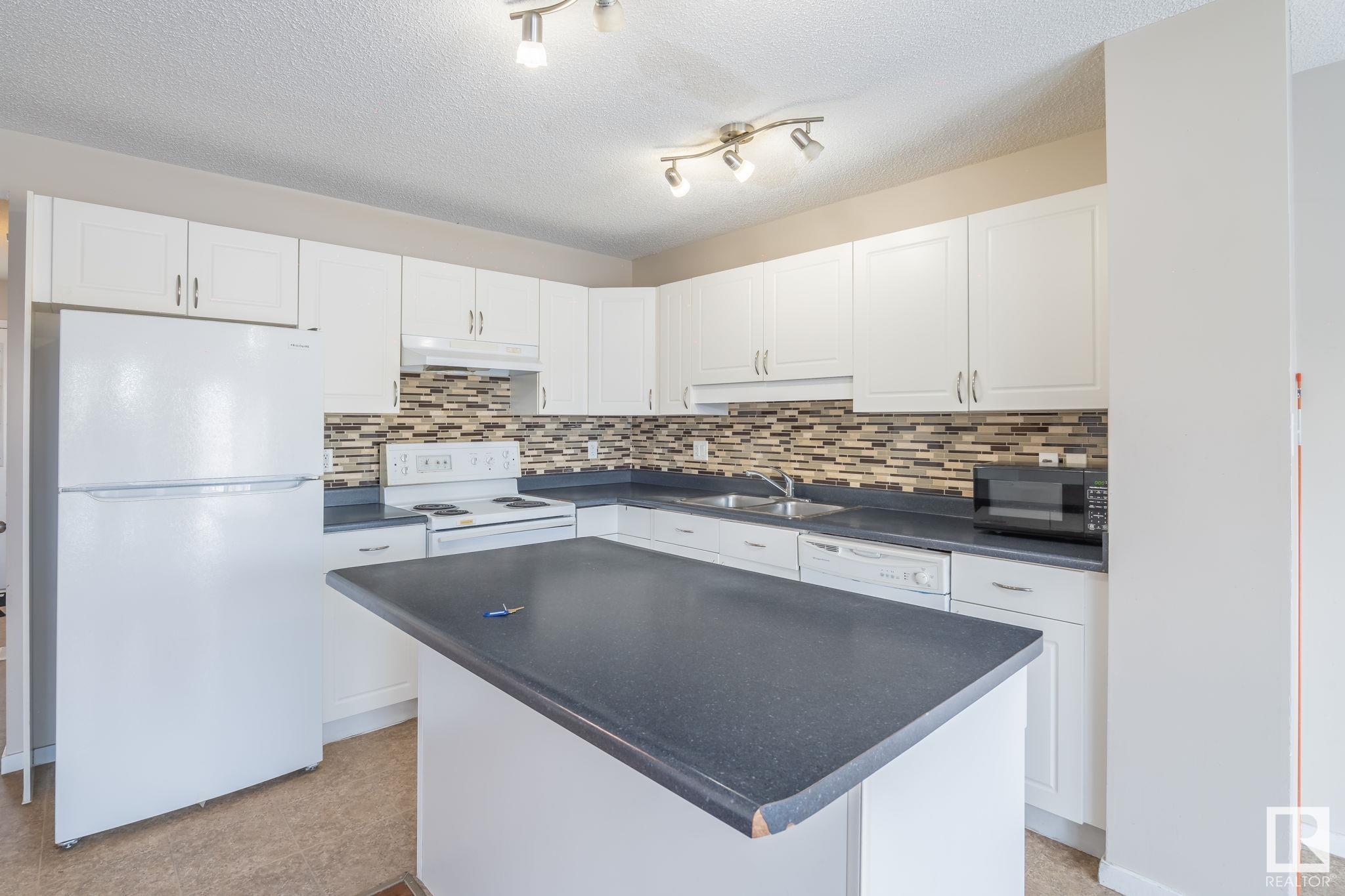     2709 23 ST NW NW , Edmonton,  ,T6T 0A5 ;  Listing Number: MLS E4419029