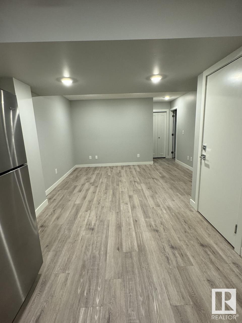      #BSMT 6417 177 AV NW , Edmonton,  ,T5Y 3X4 ;  Listing Number: MLS E4419031