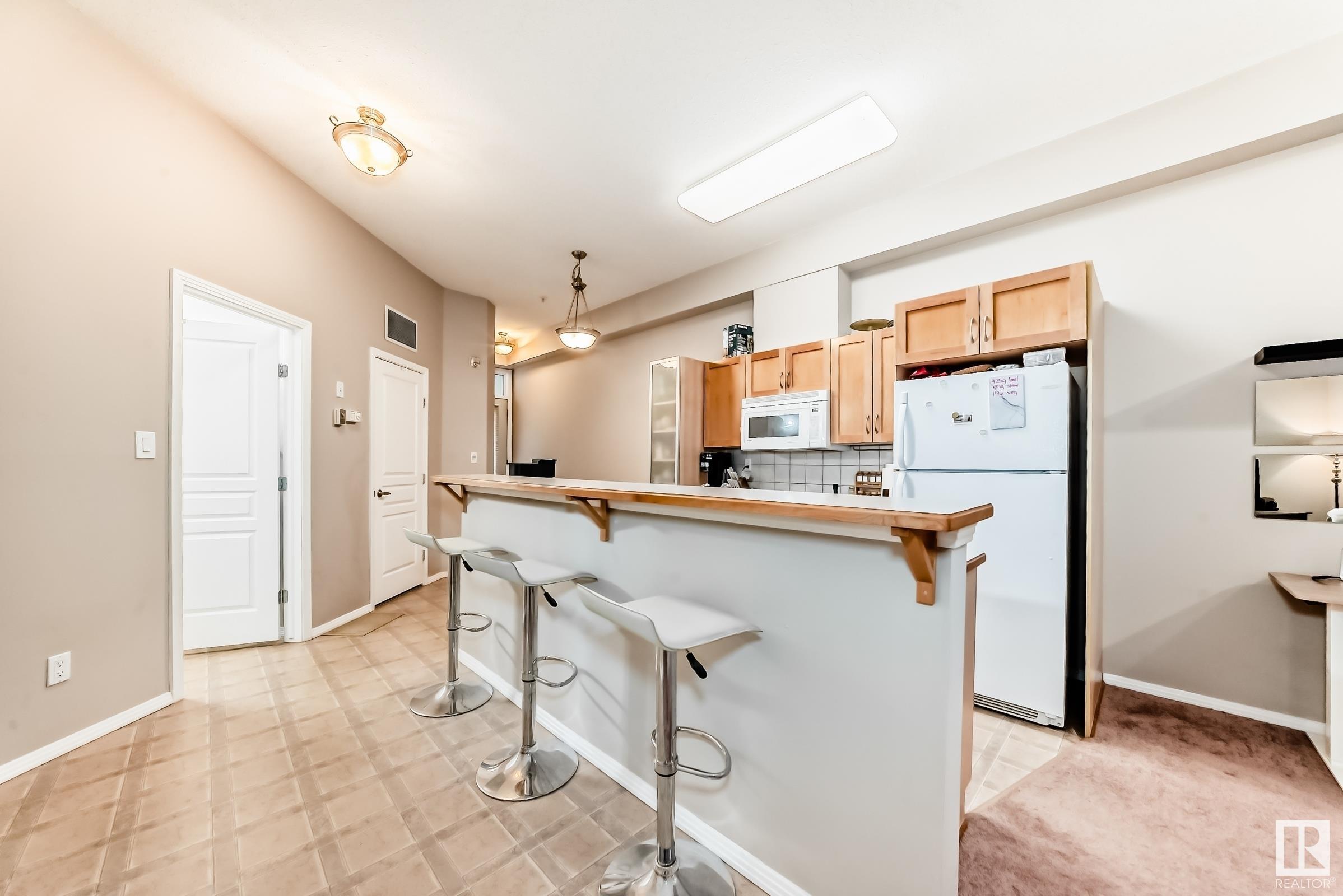     #123 10407 122 ST NW , Edmonton,  ,T5N 4B8 ;  Listing Number: MLS E4419033