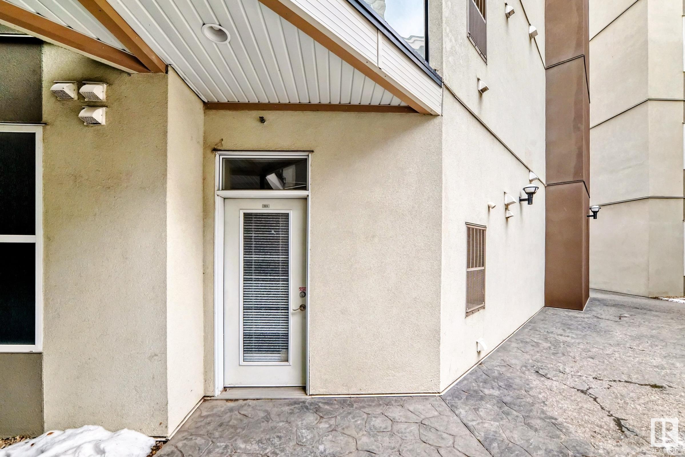      #123 10407 122 ST NW , Edmonton,  ,T5N 4B8 ;  Listing Number: MLS E4419033