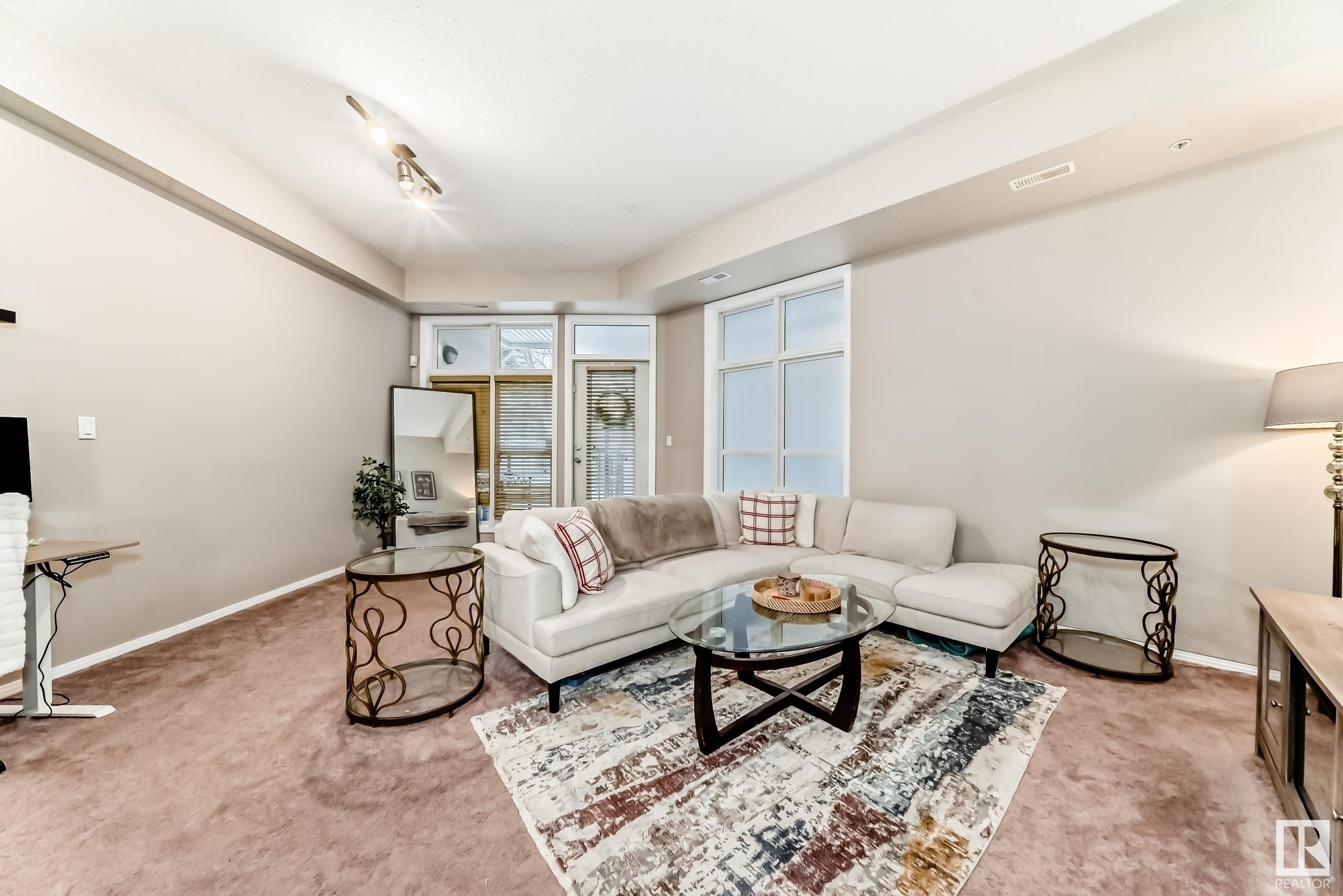      #123 10407 122 ST NW , Edmonton,  ,T5N 4B8 ;  Listing Number: MLS E4419033