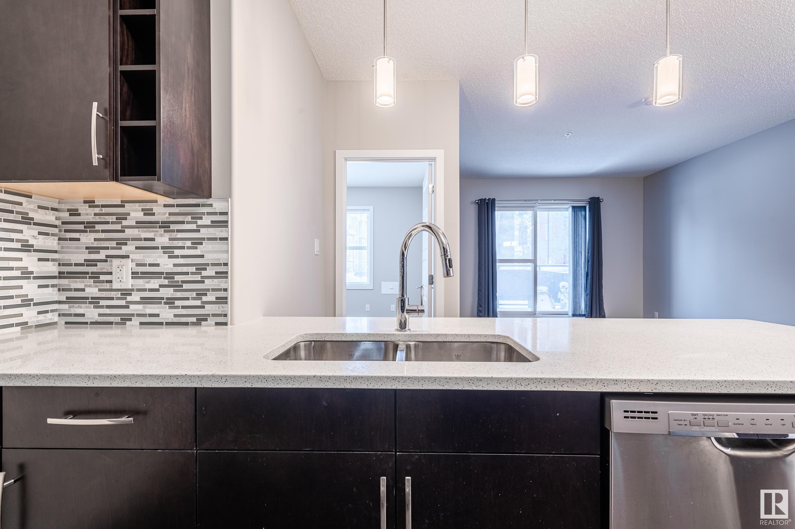      #115 320 AMBLESIDE LINK LI SW , Edmonton,  ,T6W 2Z9 ;  Listing Number: MLS E4419034