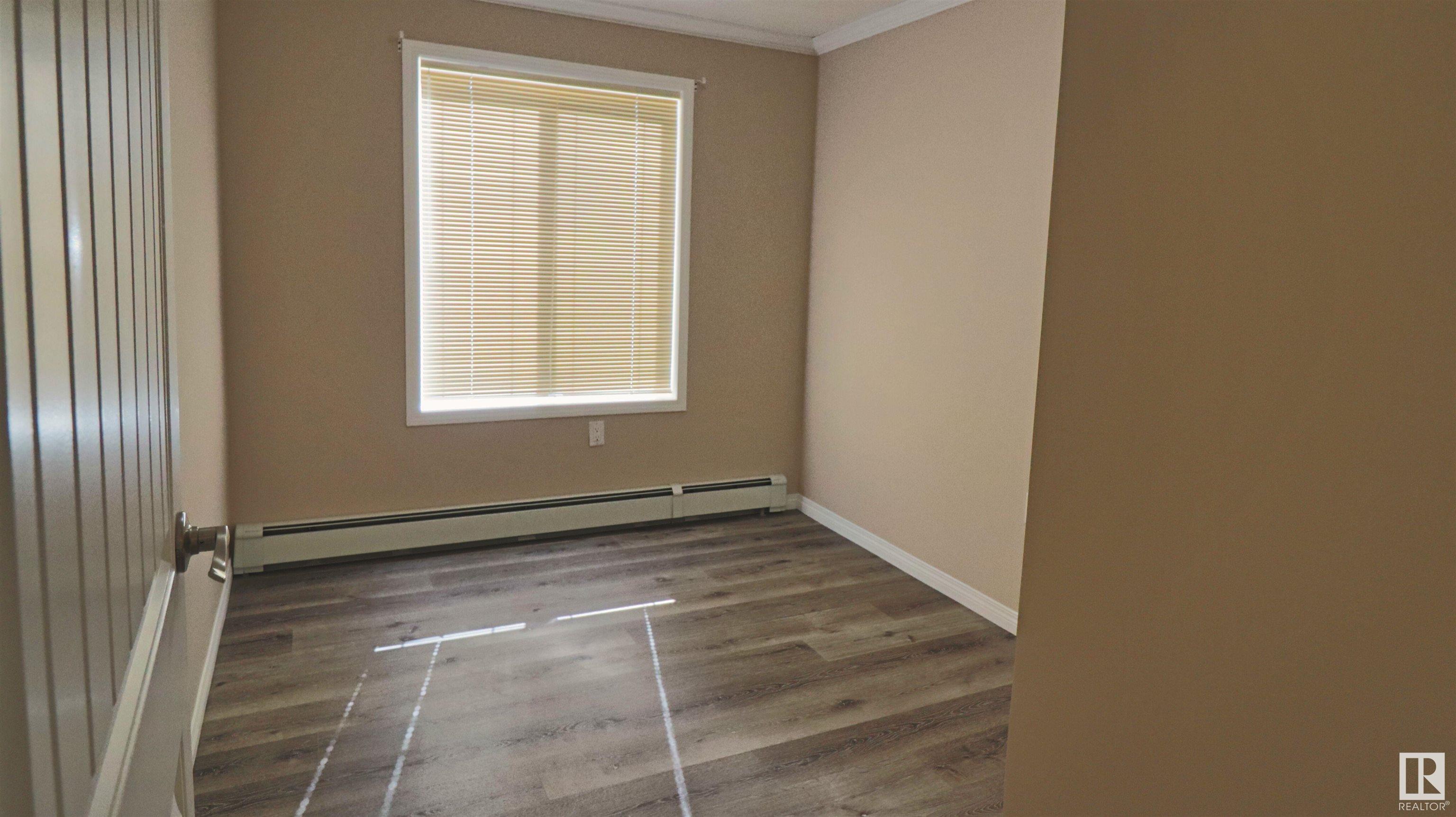      #207 5202 49 ST , Cold Lake,  ,T9M 0E6 ;  Listing Number: MLS E4419036