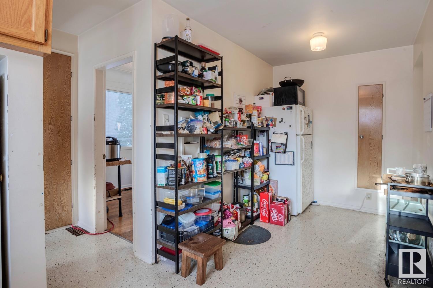      8739 STRATHEARN CR NW , Edmonton,  ,T6C 4C5 ;  Listing Number: MLS E4419038