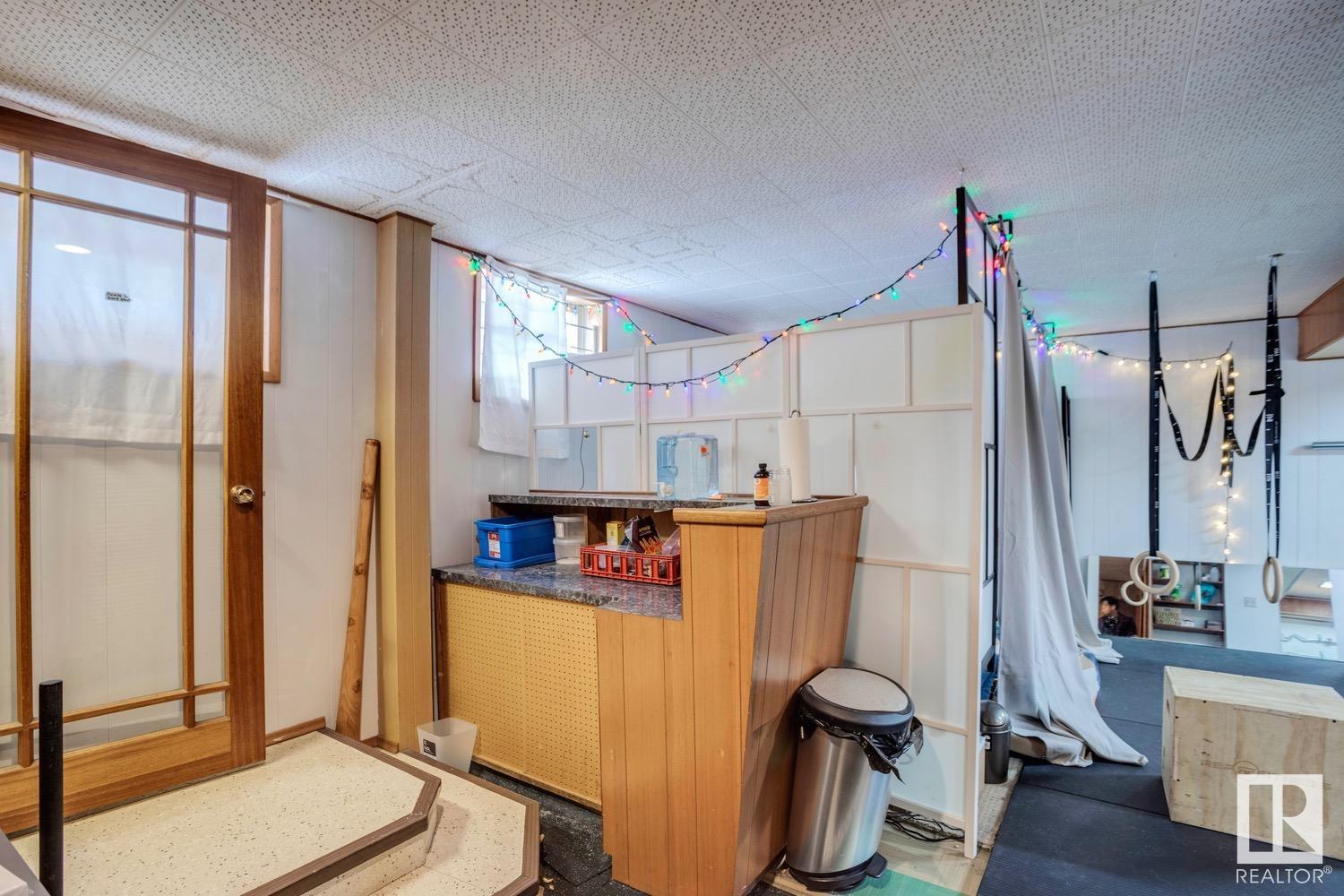      8739 STRATHEARN CR NW , Edmonton,  ,T6C 4C5 ;  Listing Number: MLS E4419038