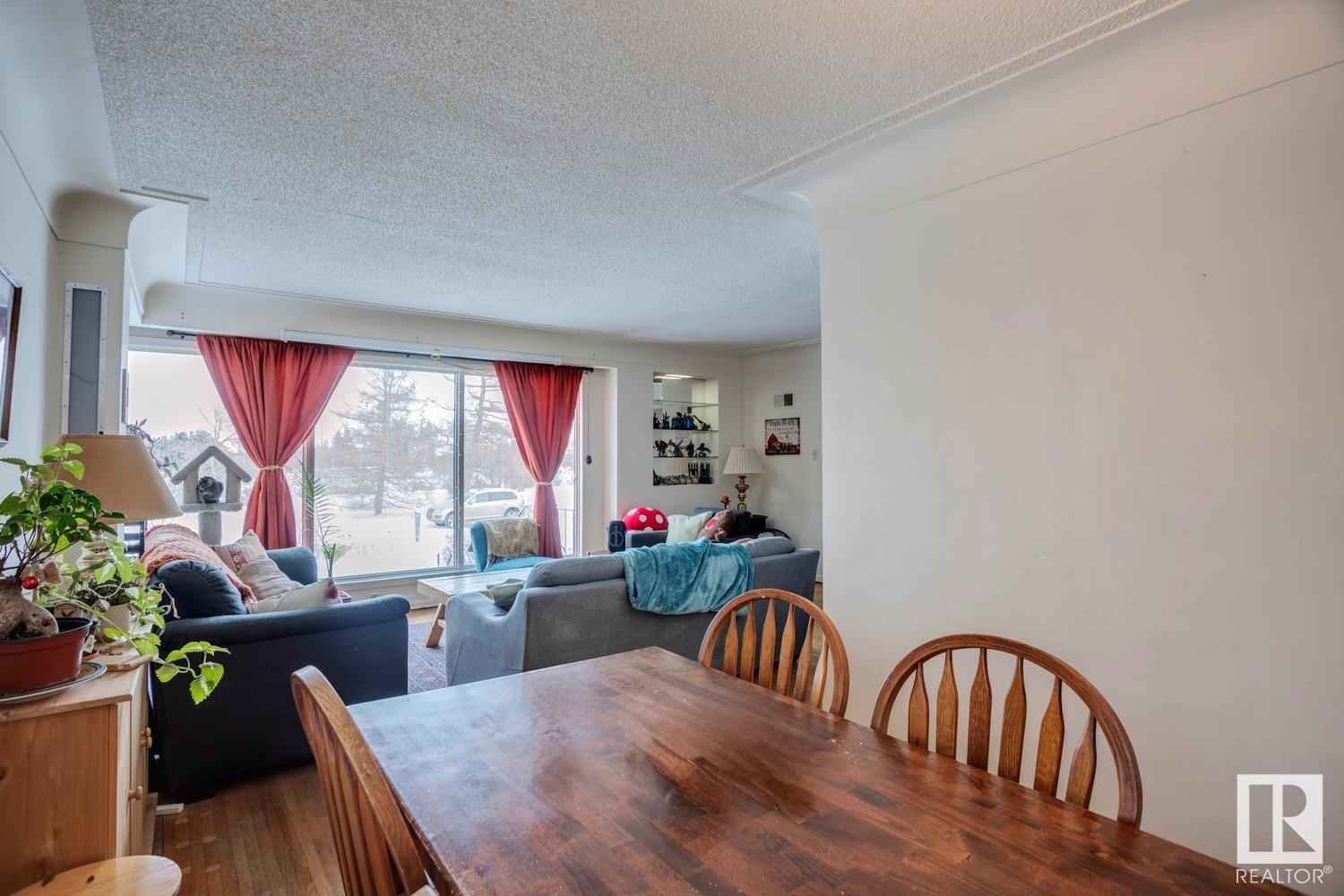      8739 STRATHEARN CR NW , Edmonton,  ,T6C 4C5 ;  Listing Number: MLS E4419038
