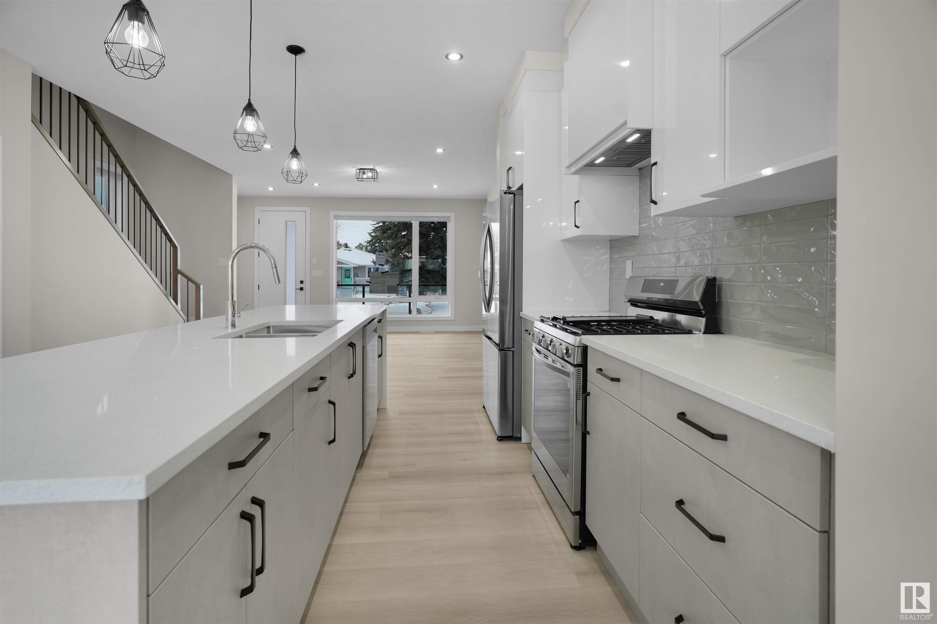      9145 154 St NW , Edmonton,  ,T5R 1T2 ;  Listing Number: MLS E4419043