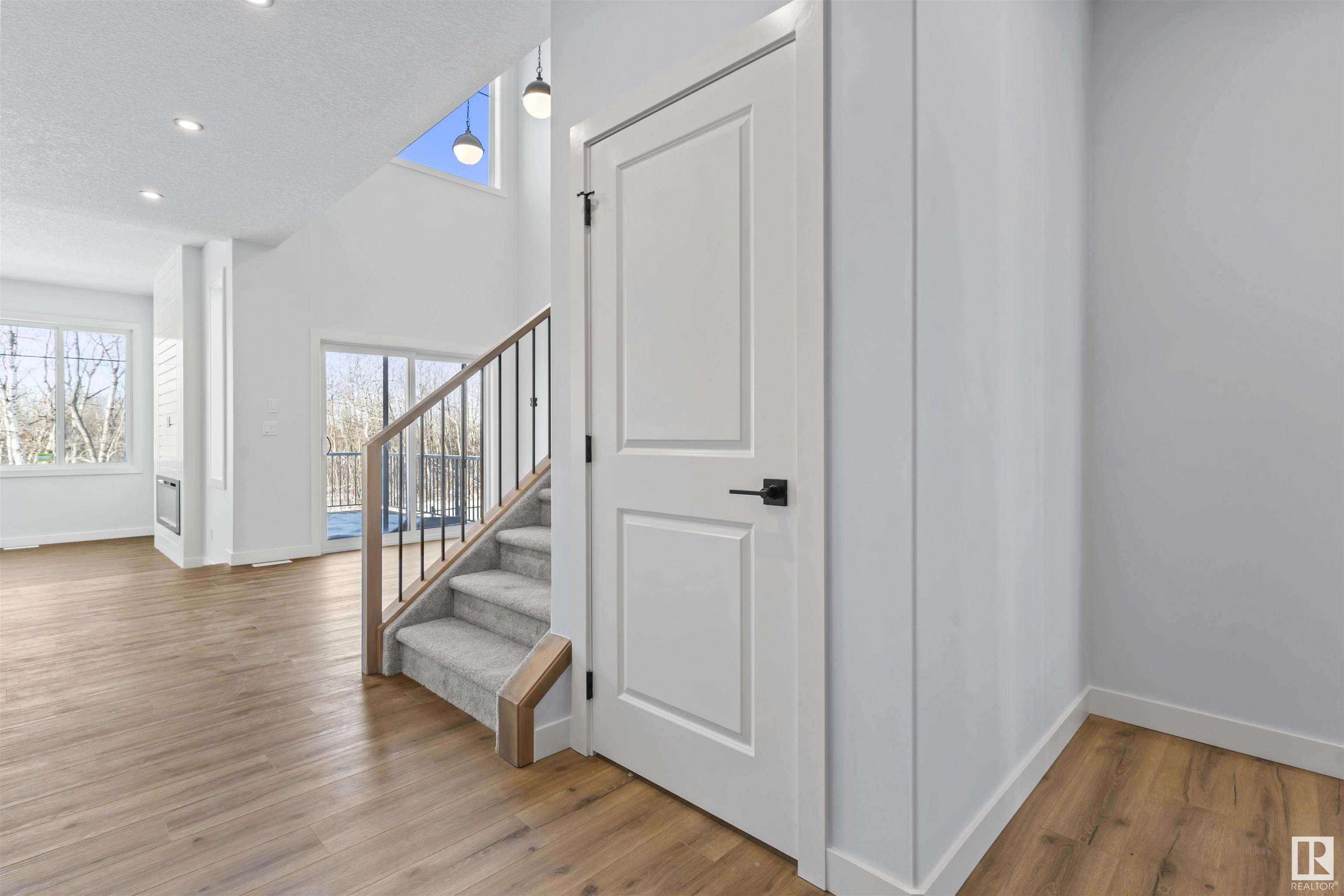      86 Miller WD W , Leduc,  ,T9E 1R6 ;  Listing Number: MLS E4419052