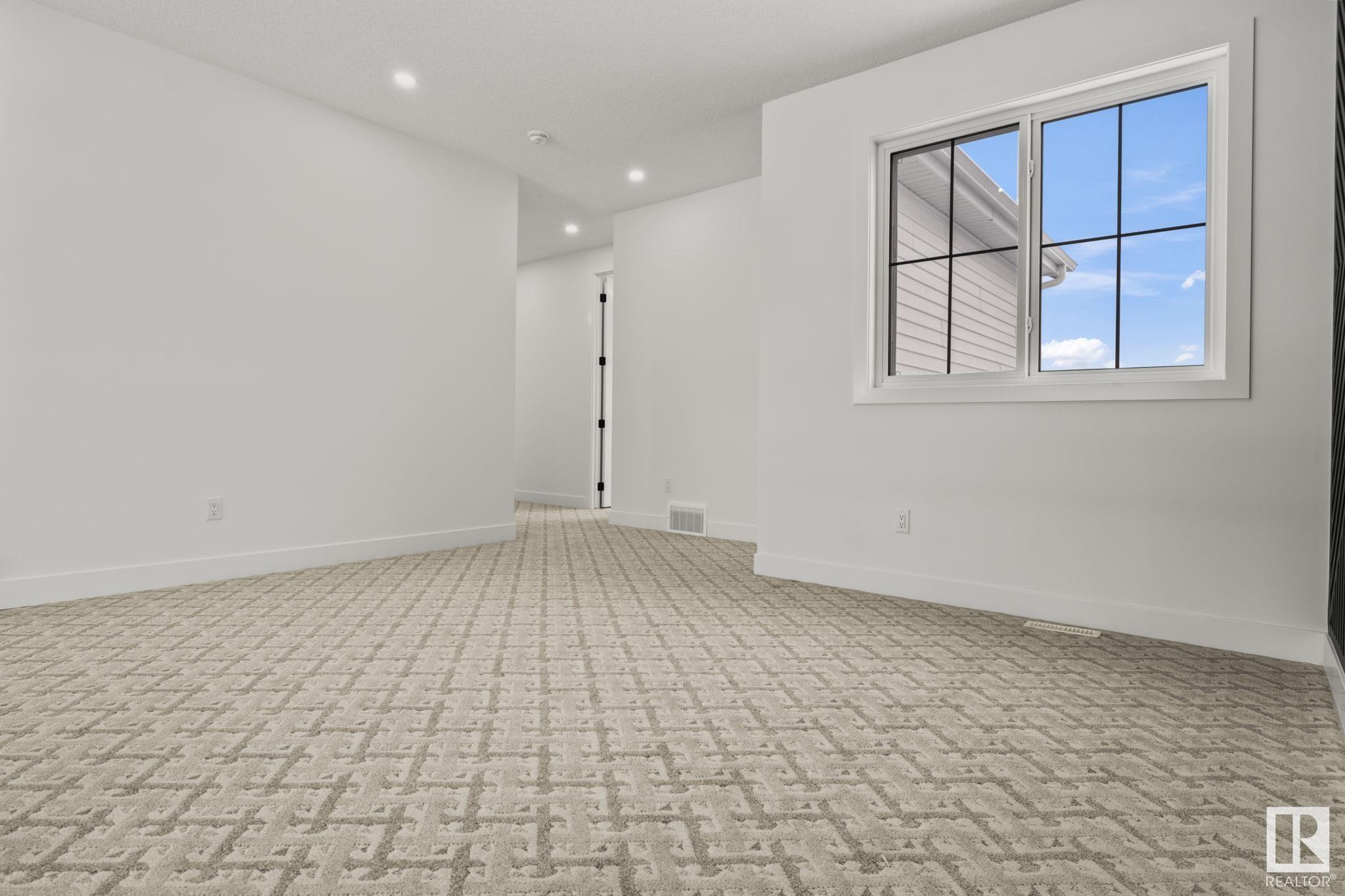      17108 3 ST NW , Edmonton,  ,T5Y 4G8 ;  Listing Number: MLS E4419053