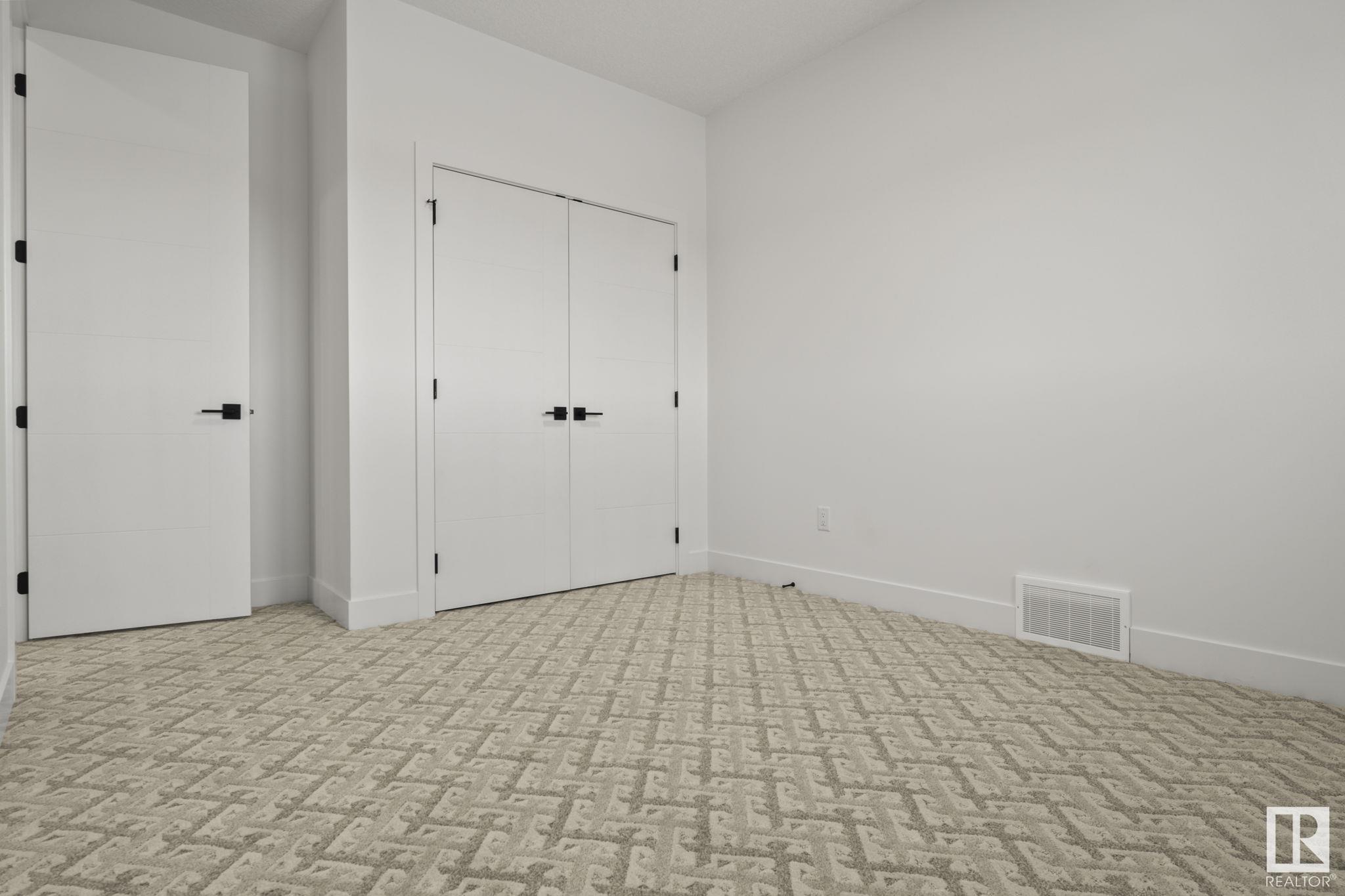      17108 3 ST NW , Edmonton,  ,T5Y 4G8 ;  Listing Number: MLS E4419053