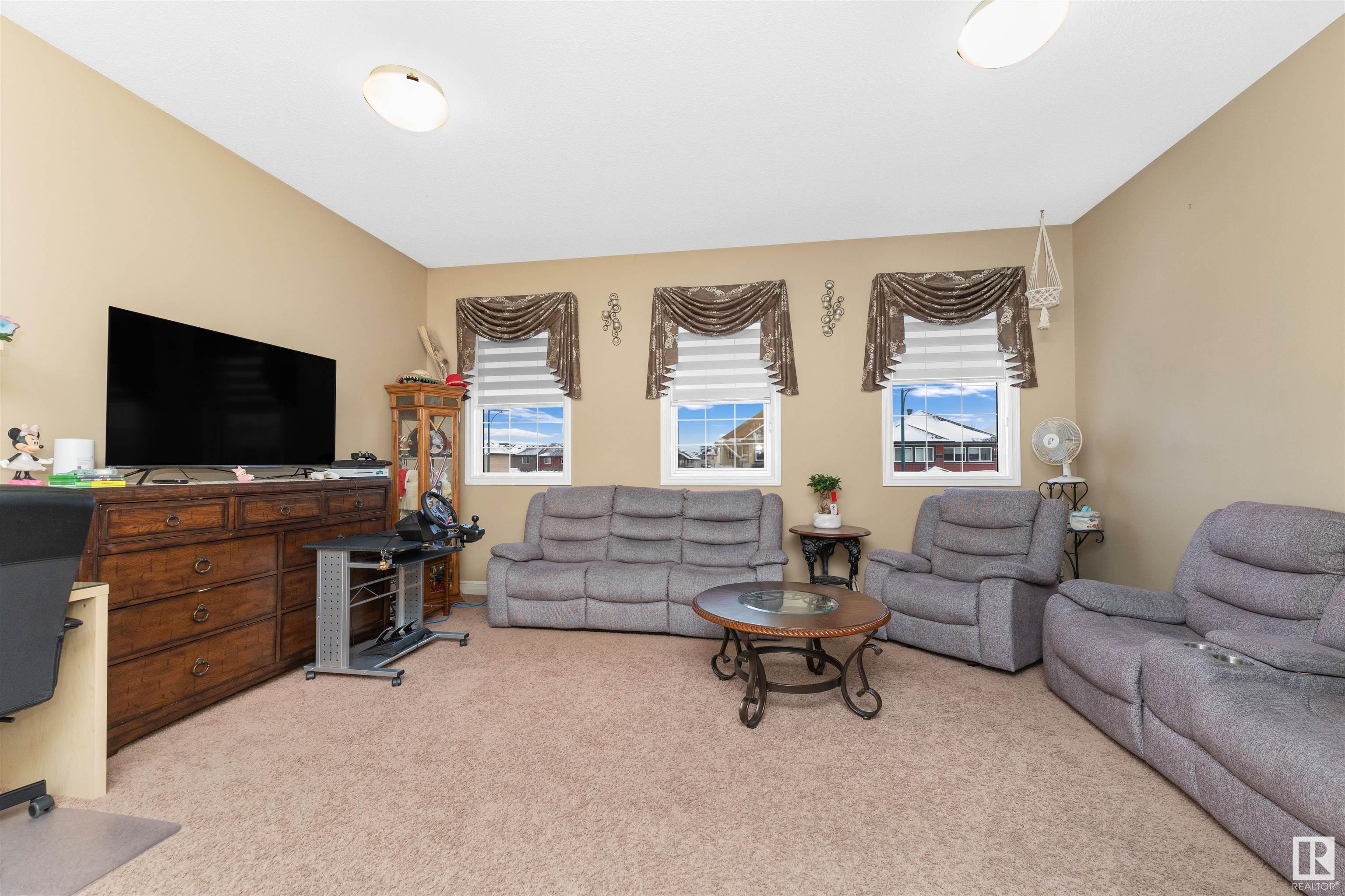      1886 32a street NW , Edmonton,  ,T6T 0L6 ;  Listing Number: MLS E4419057