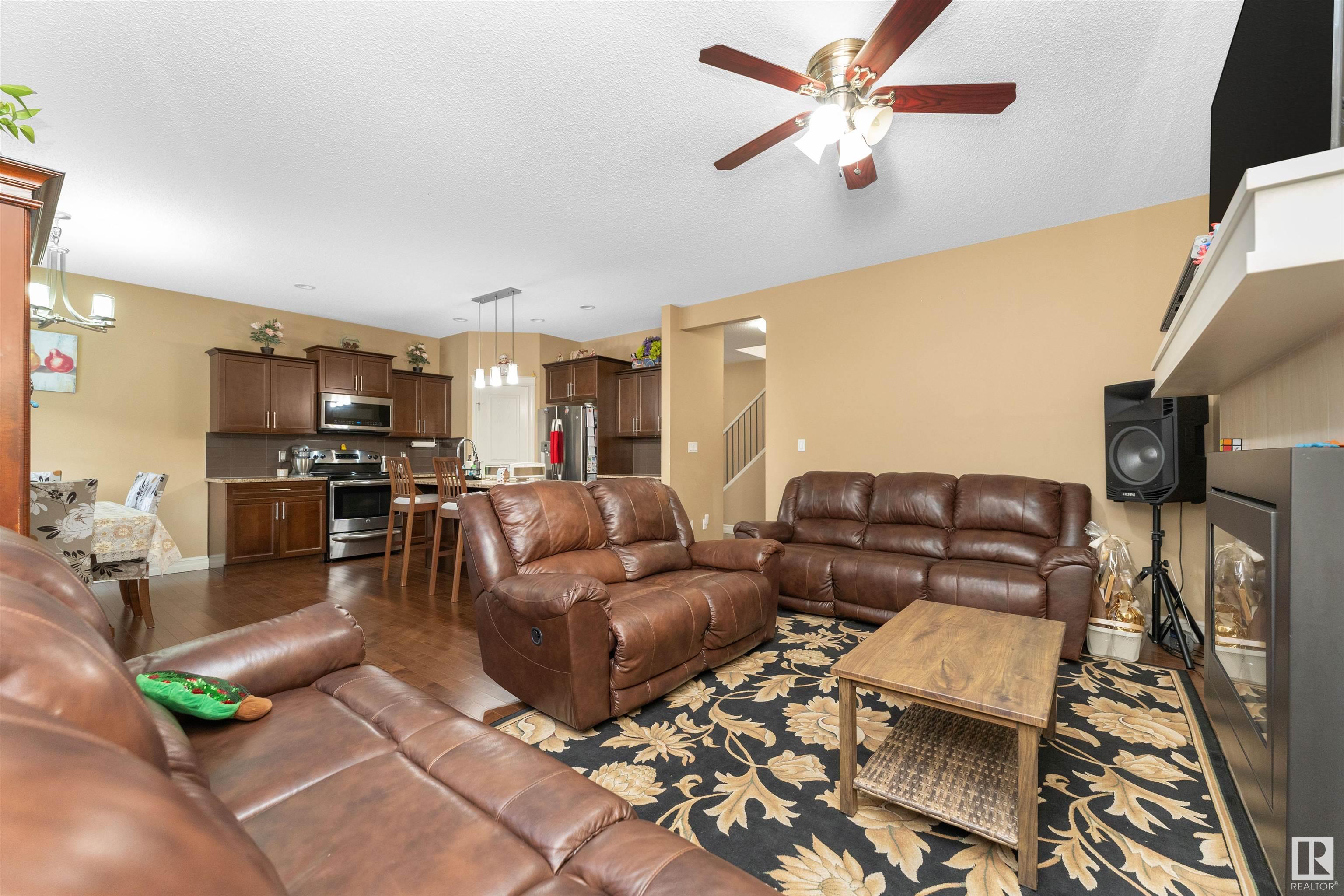      1886 32a street NW , Edmonton,  ,T6T 0L6 ;  Listing Number: MLS E4419057