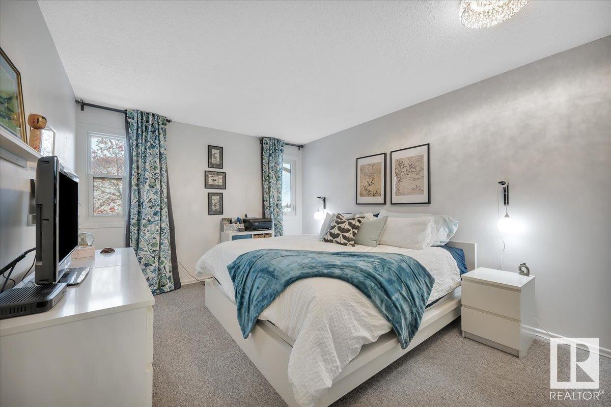      3623 30 AV NW , Edmonton,  ,T6L 5H5 ;  Listing Number: MLS E4419059