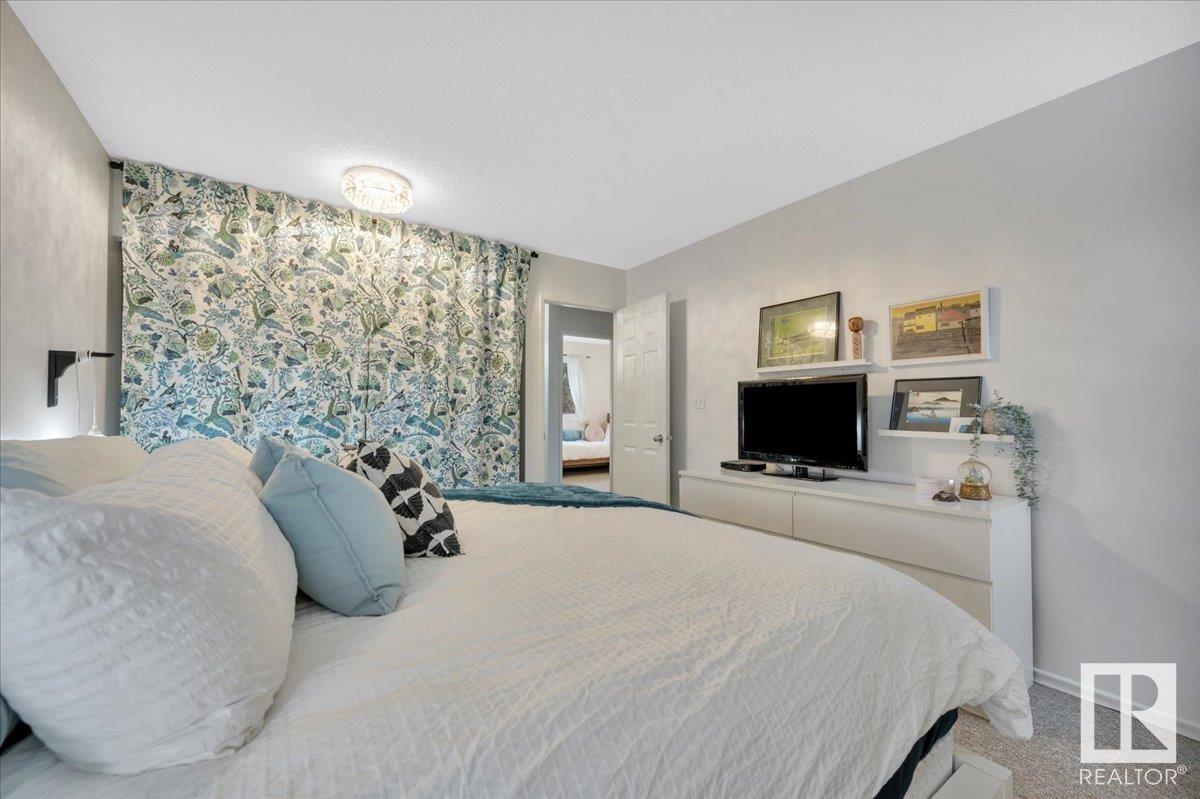      3623 30 AV NW , Edmonton,  ,T6L 5H5 ;  Listing Number: MLS E4419059