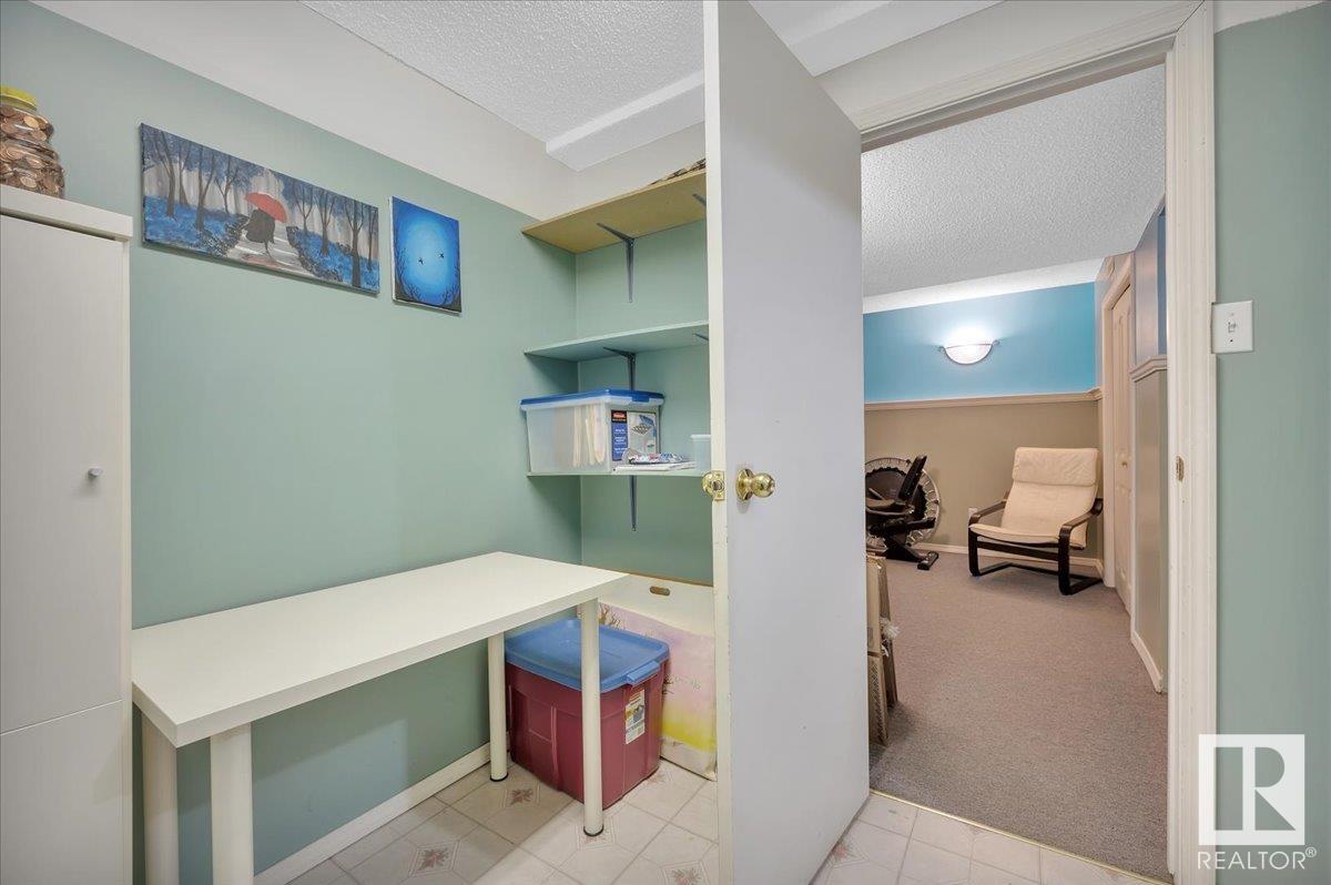      3623 30 AV NW , Edmonton,  ,T6L 5H5 ;  Listing Number: MLS E4419059