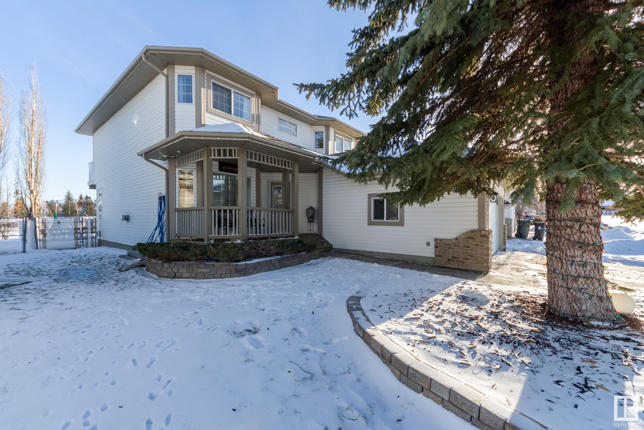      49 LINKSIDE BV , Spruce Grove,  ,T7X 3X4 ;  Listing Number: MLS E4419063