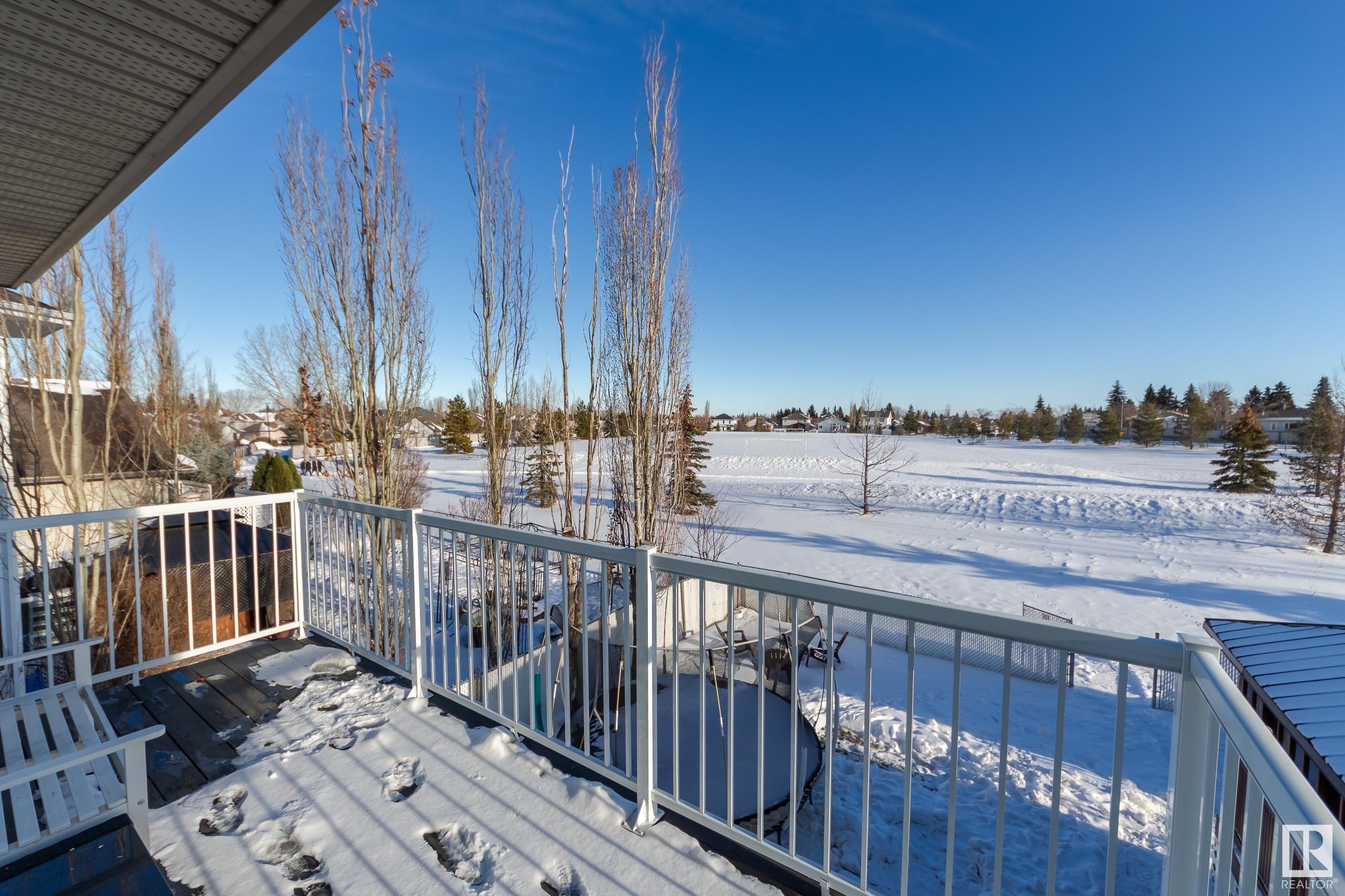      49 LINKSIDE BV , Spruce Grove,  ,T7X 3X4 ;  Listing Number: MLS E4419063