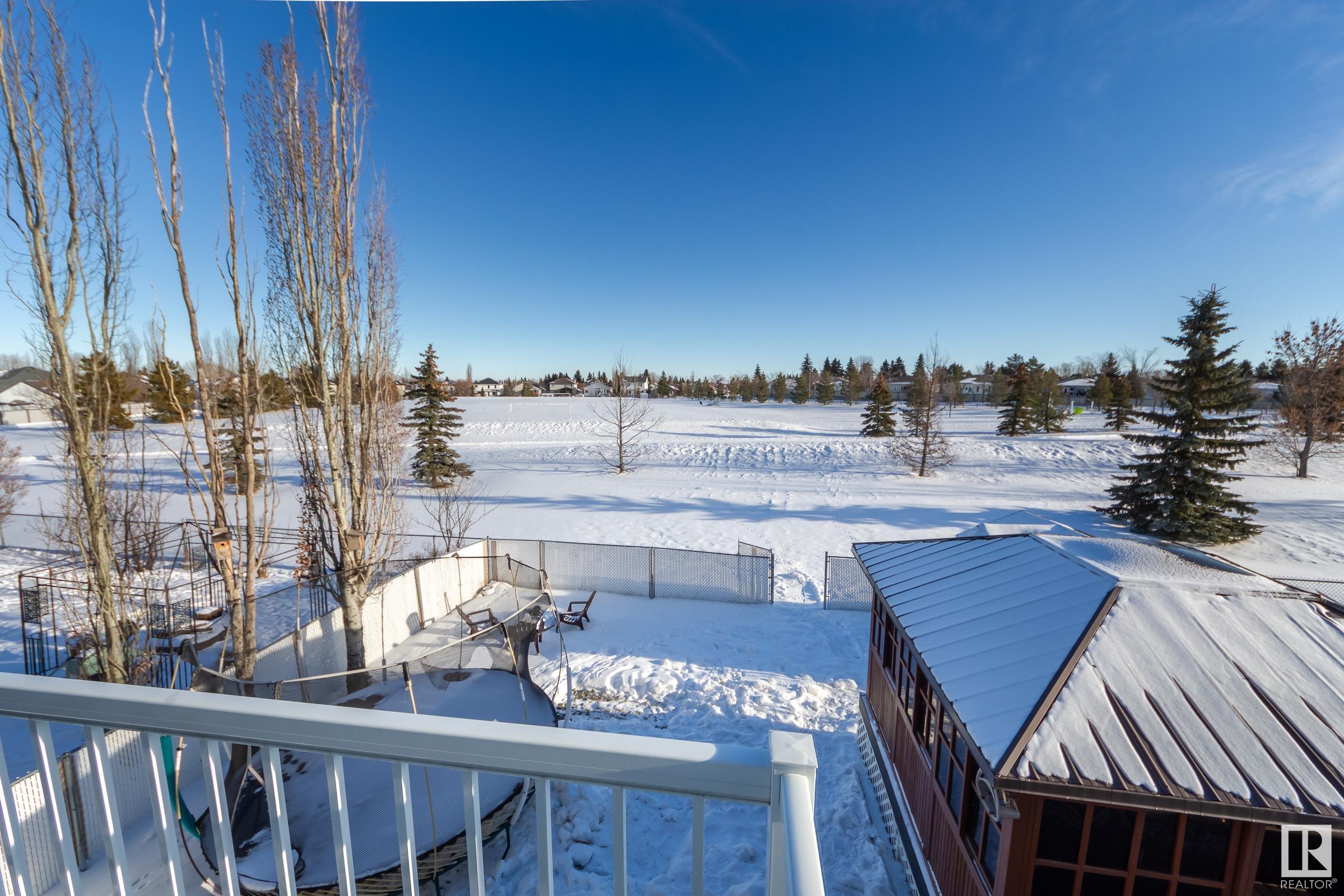      49 LINKSIDE BV , Spruce Grove,  ,T7X 3X4 ;  Listing Number: MLS E4419063