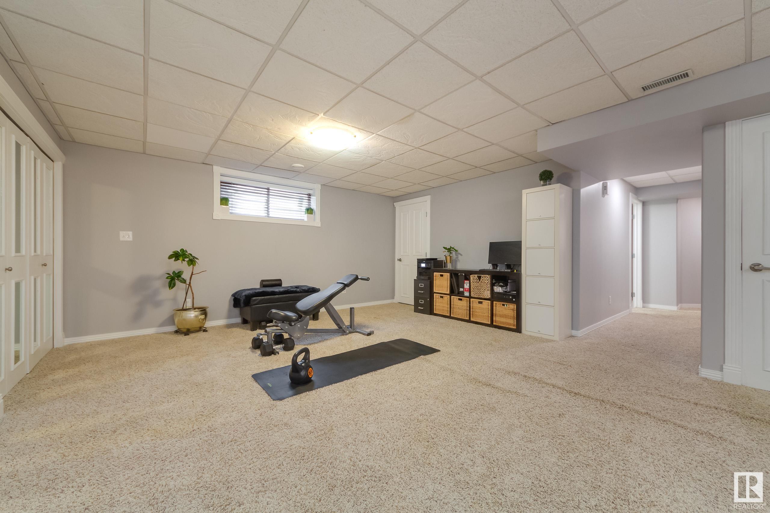      49 LINKSIDE BV , Spruce Grove,  ,T7X 3X4 ;  Listing Number: MLS E4419063