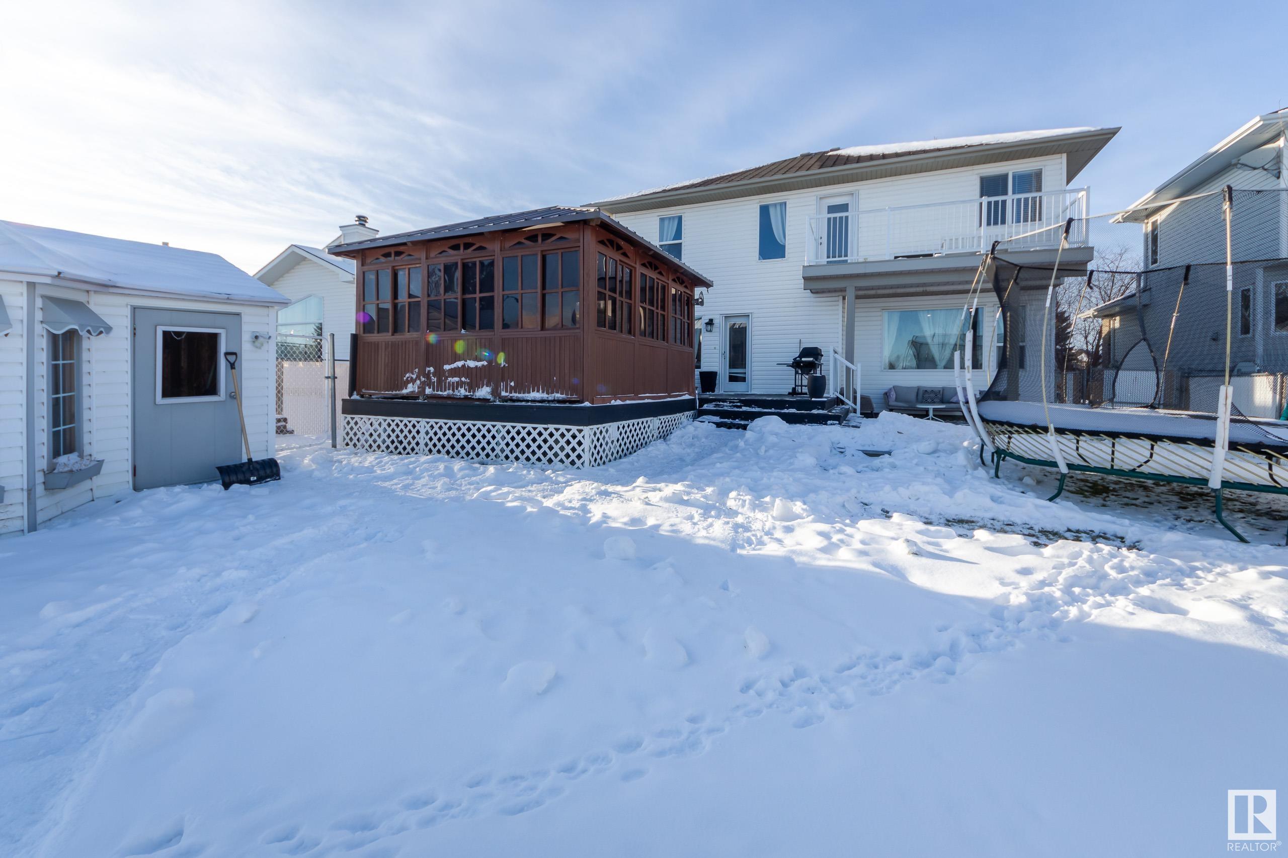      49 LINKSIDE BV , Spruce Grove,  ,T7X 3X4 ;  Listing Number: MLS E4419063