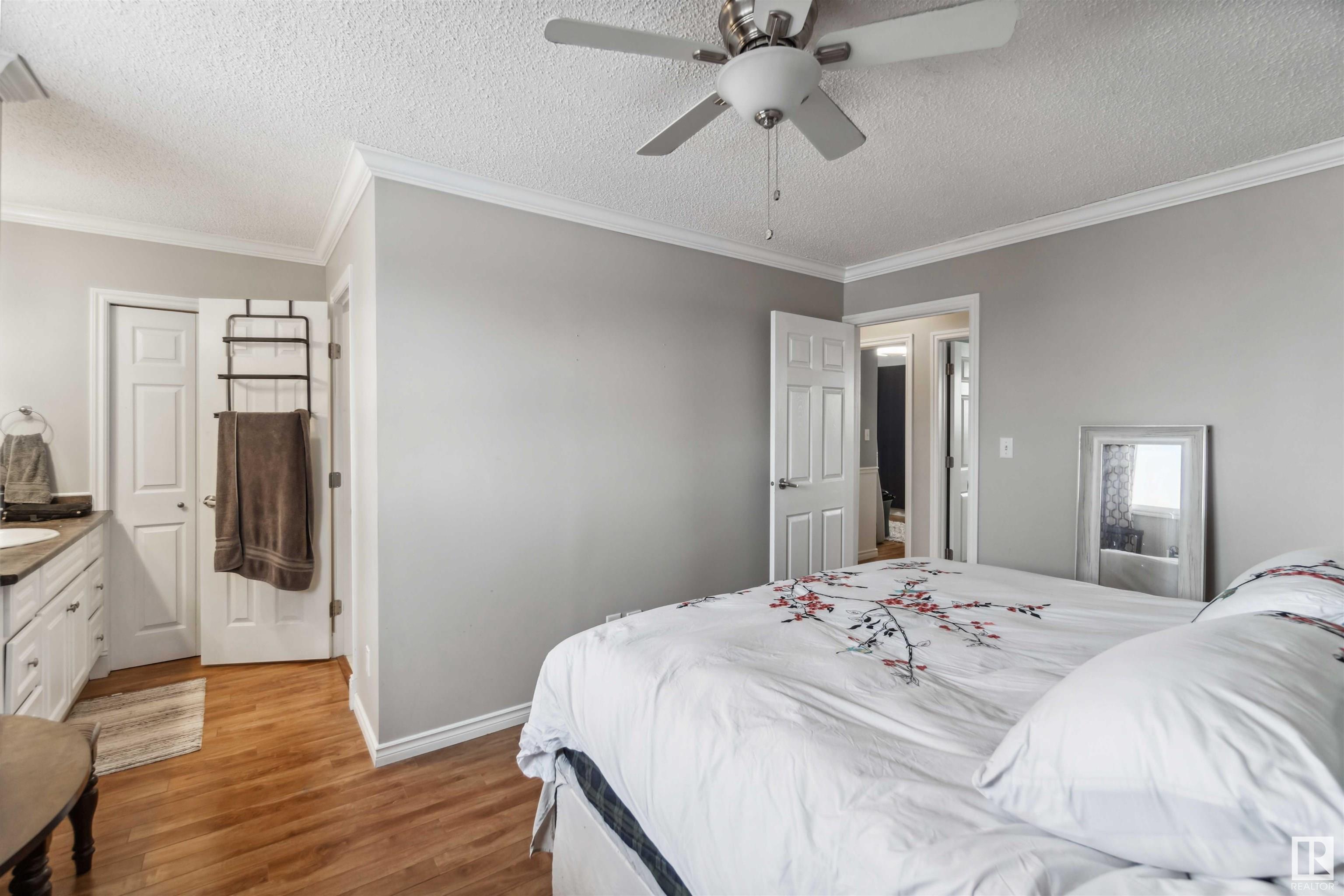      3257 132A AV NW , Edmonton,  ,T5A 3K4 ;  Listing Number: MLS E4419067