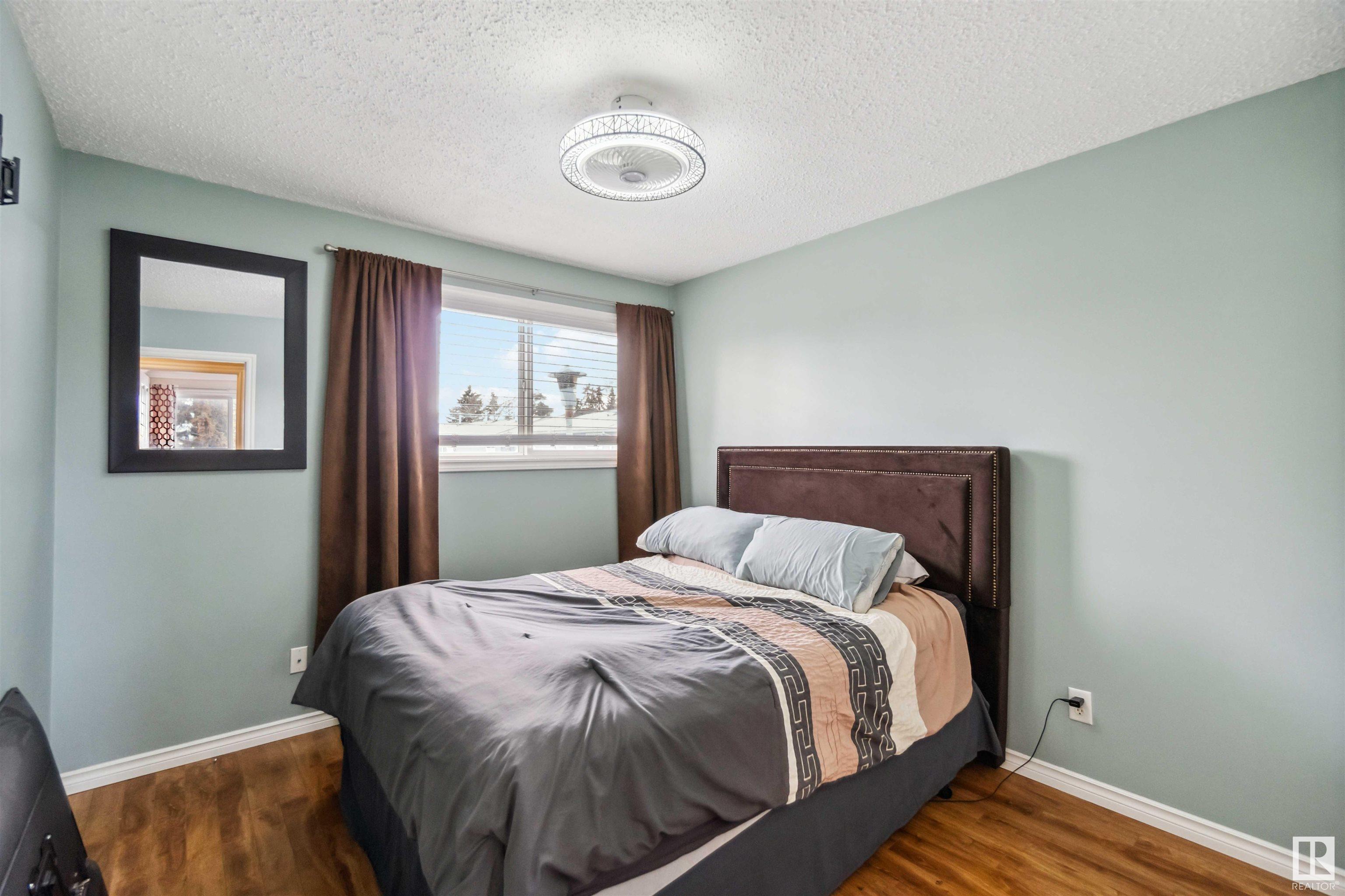     3257 132A AV NW , Edmonton,  ,T5A 3K4 ;  Listing Number: MLS E4419067